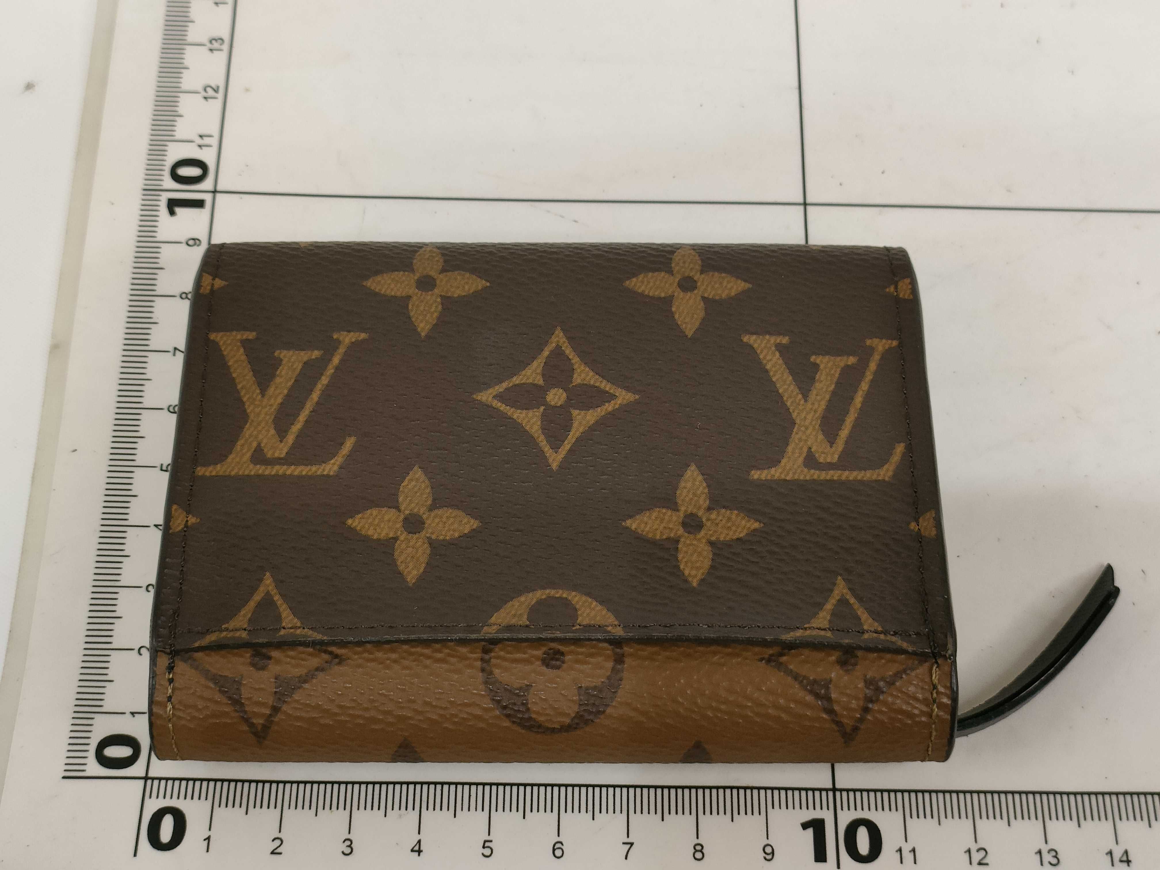 Monogram LV Monogram Reverse Portemonnaie Rosalie M82333 RFID Coin Case — view 2