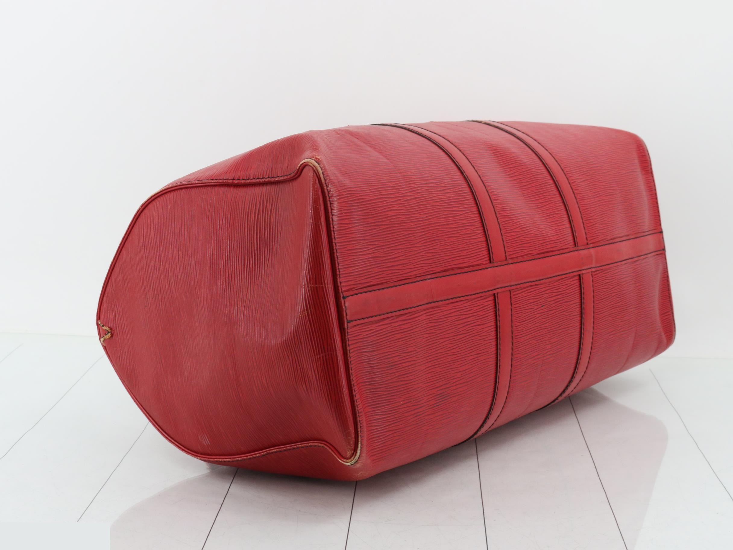 Epi Keepall 50 Boston Bag, Castilian Red — view 5