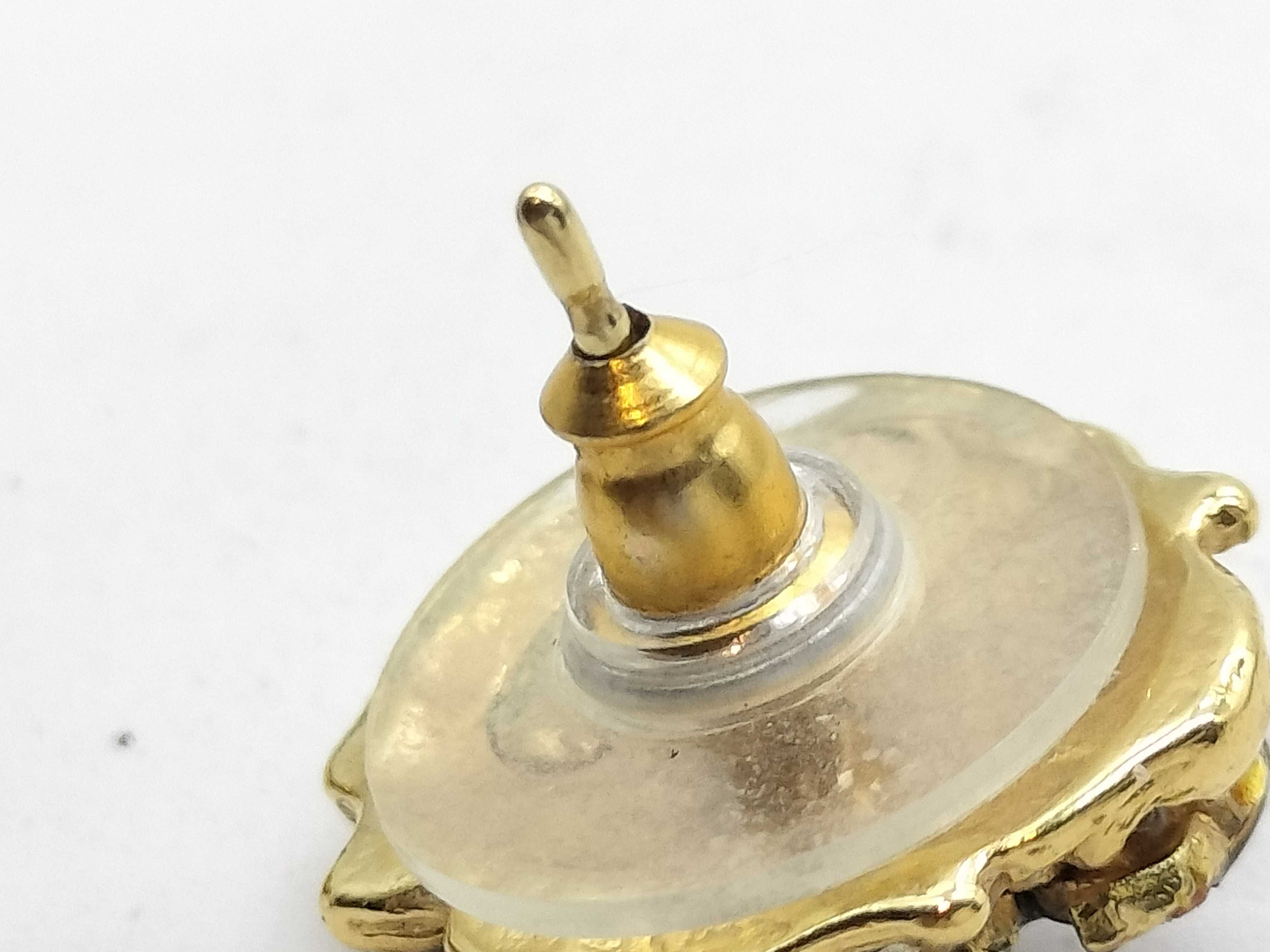 05A Earrings — view 9