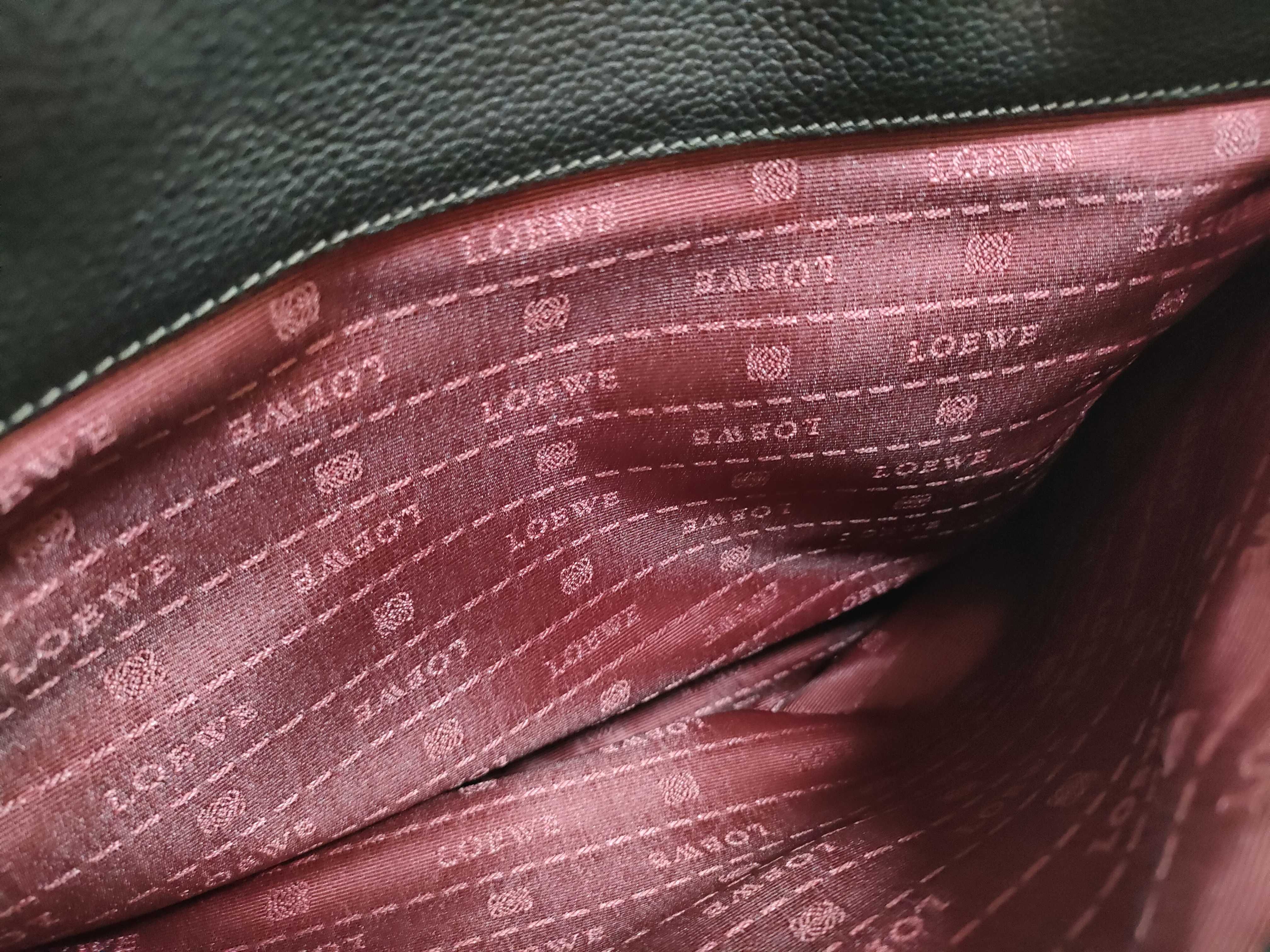 Anagram Leather Shoulder Bag — view 11