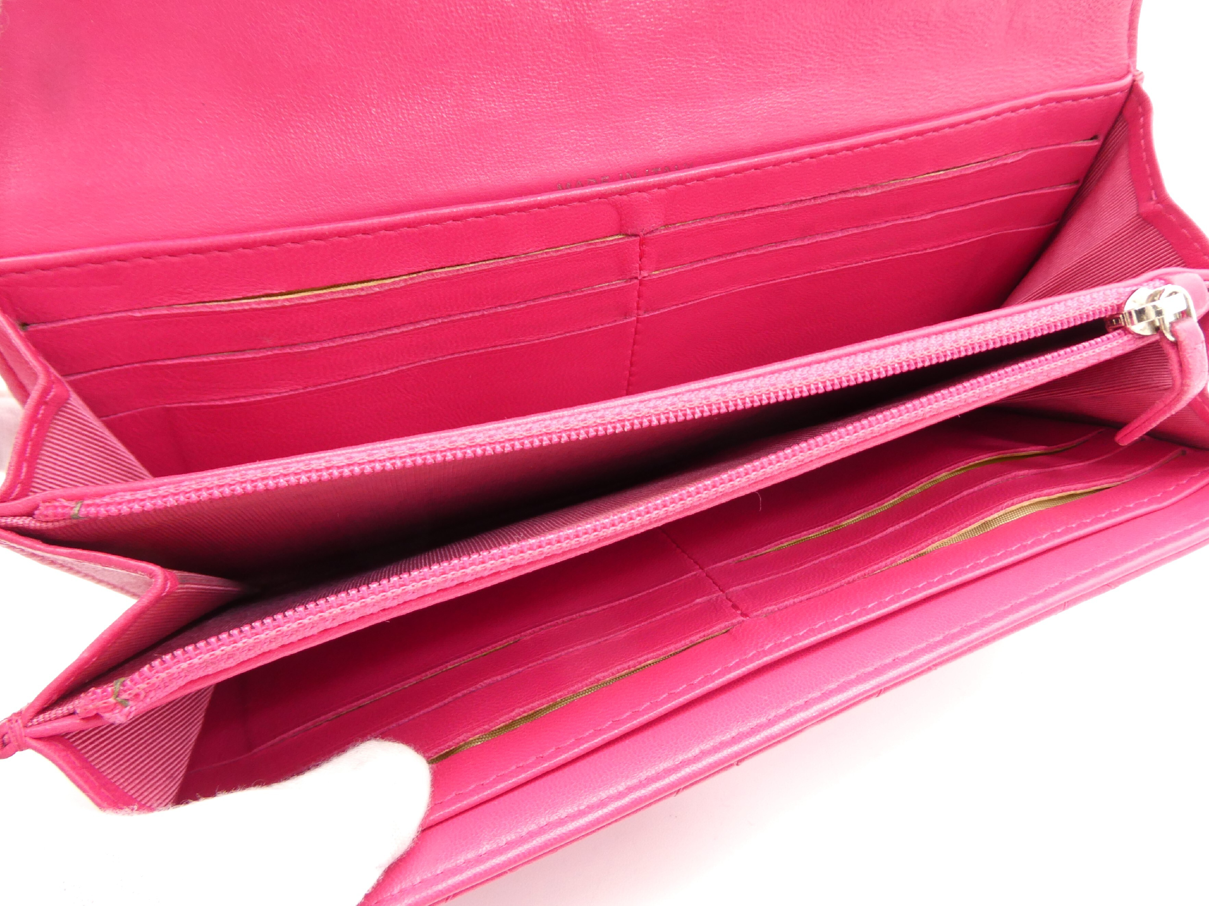 Matelassé Coco Mark Wallet — view 6