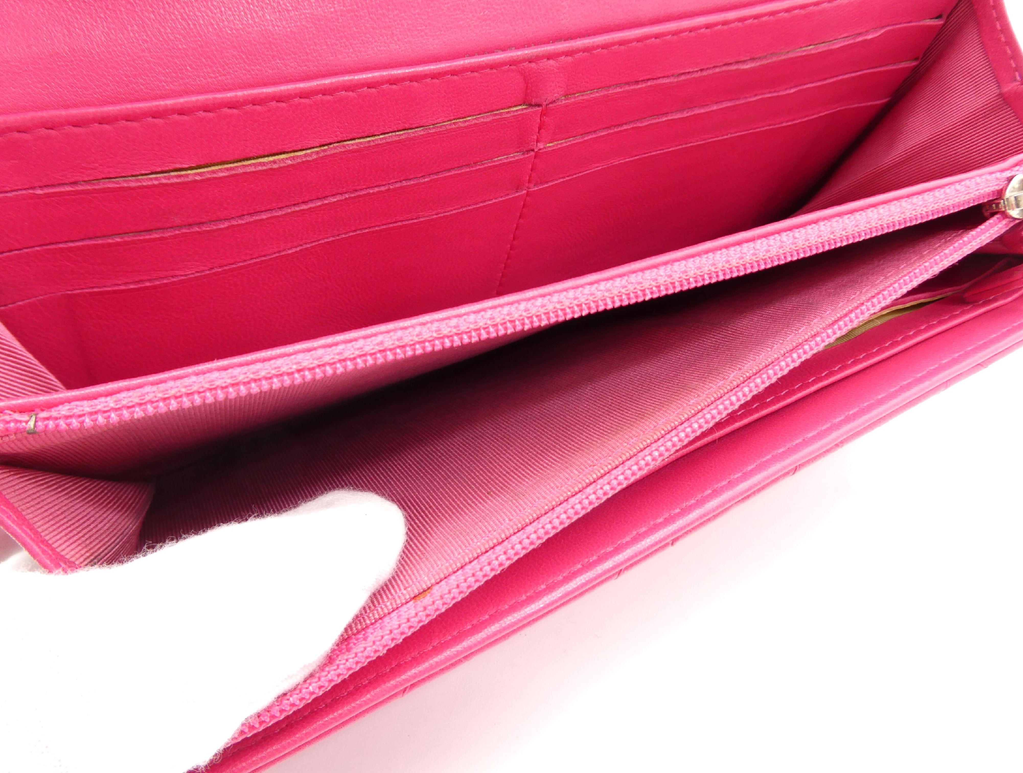 Matelassé Coco Mark Wallet — view 7