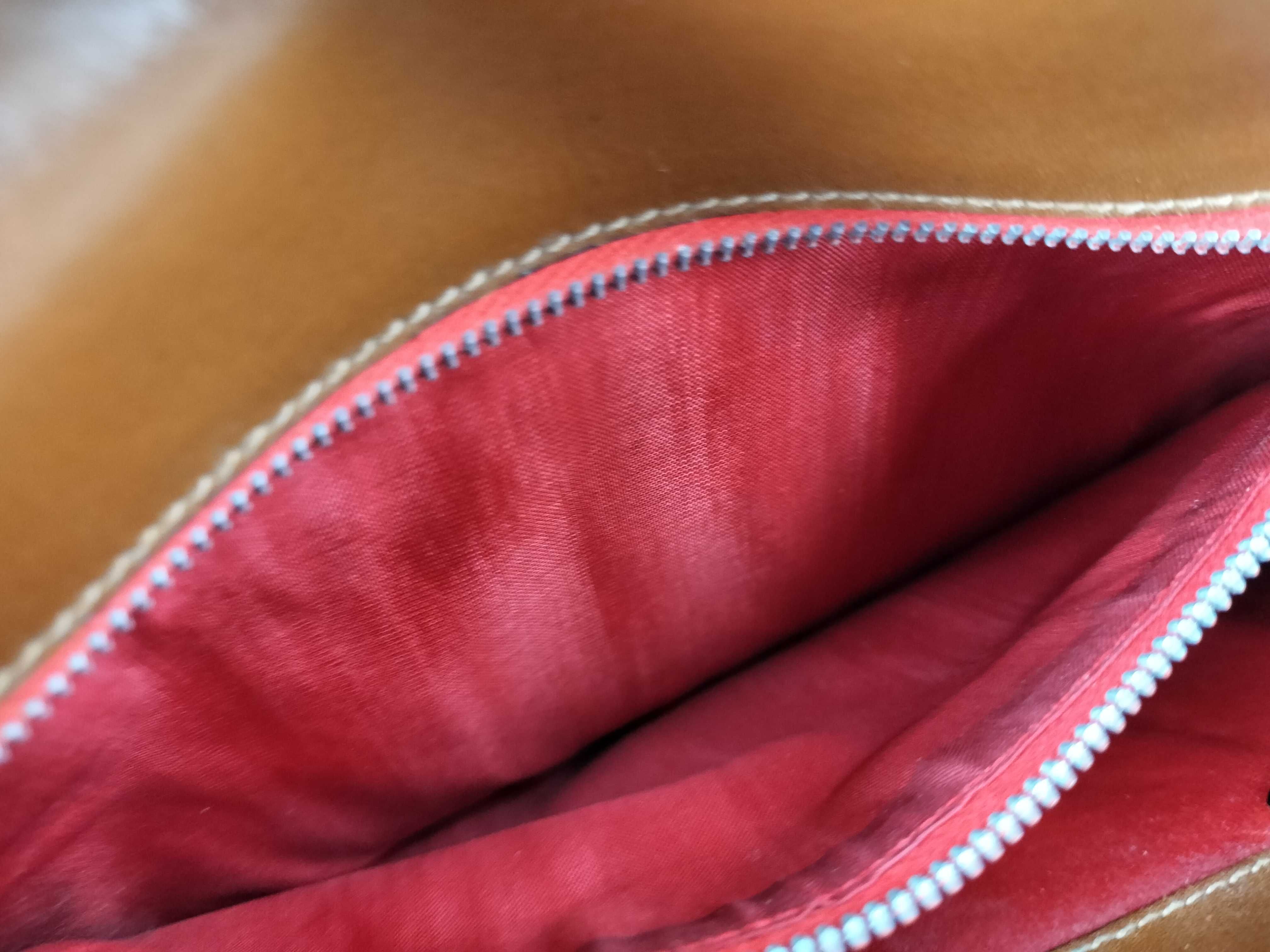 Double Flap Gancini Hardware Vintage Leather Handbag — view 14