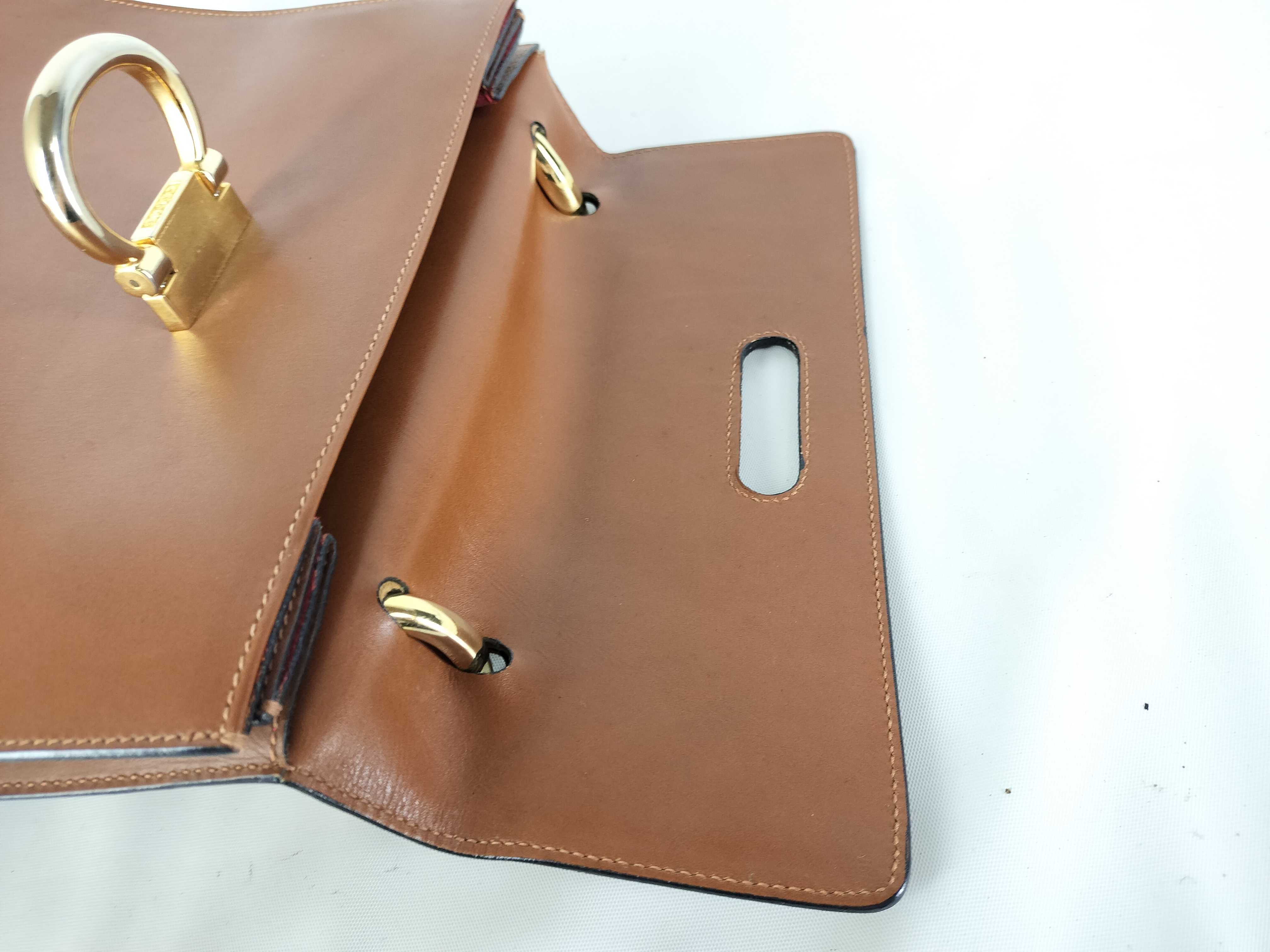 Double Flap Gancini Hardware Vintage Leather Handbag — view 9