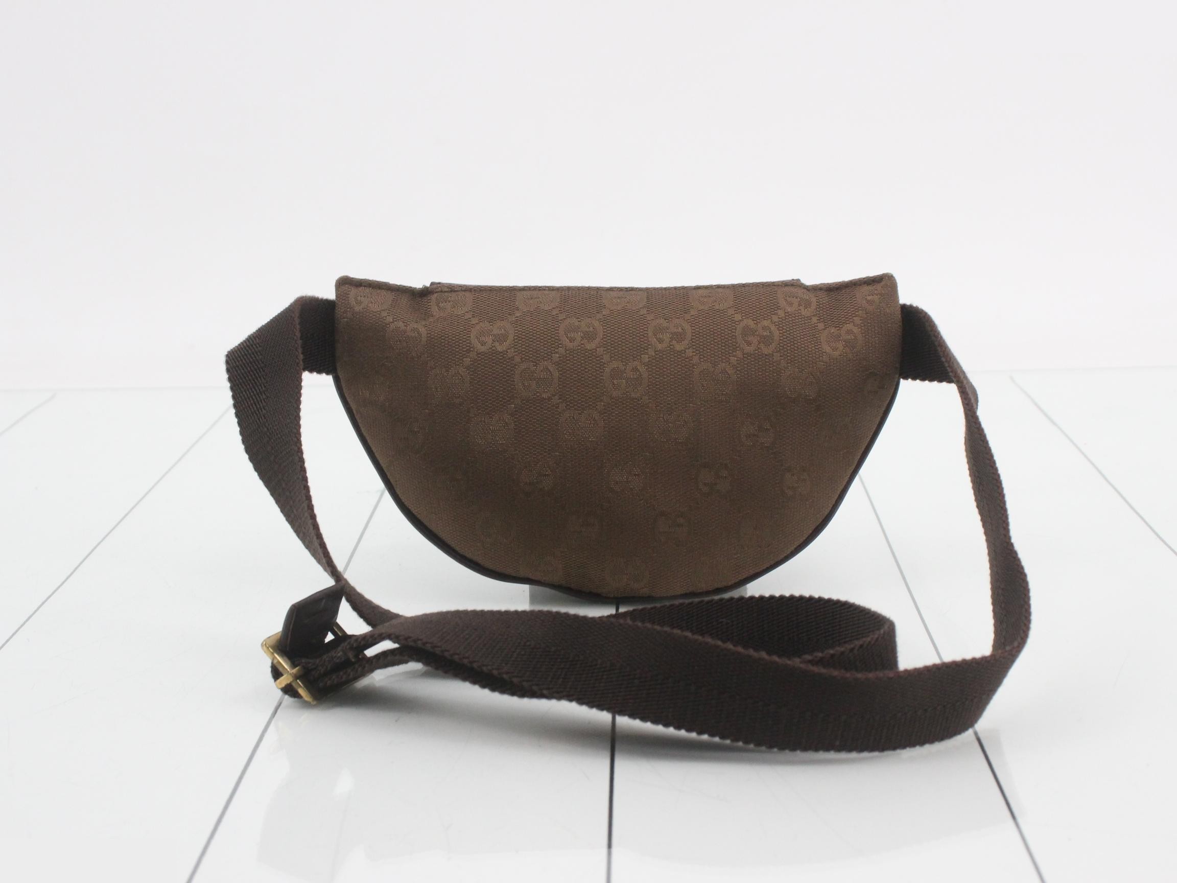 GG Canvas Waist Bag, Dark Brown, 19 x 12 x 2 cm — view 2