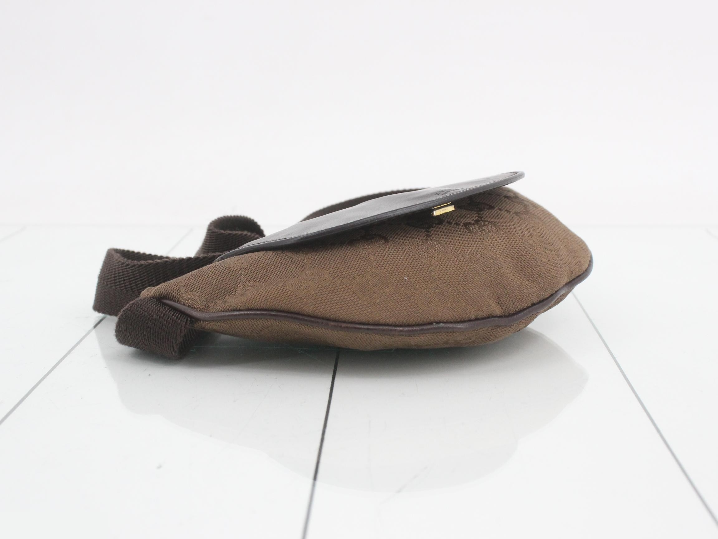 GG Canvas Waist Bag, Dark Brown, 19 x 12 x 2 cm — view 5