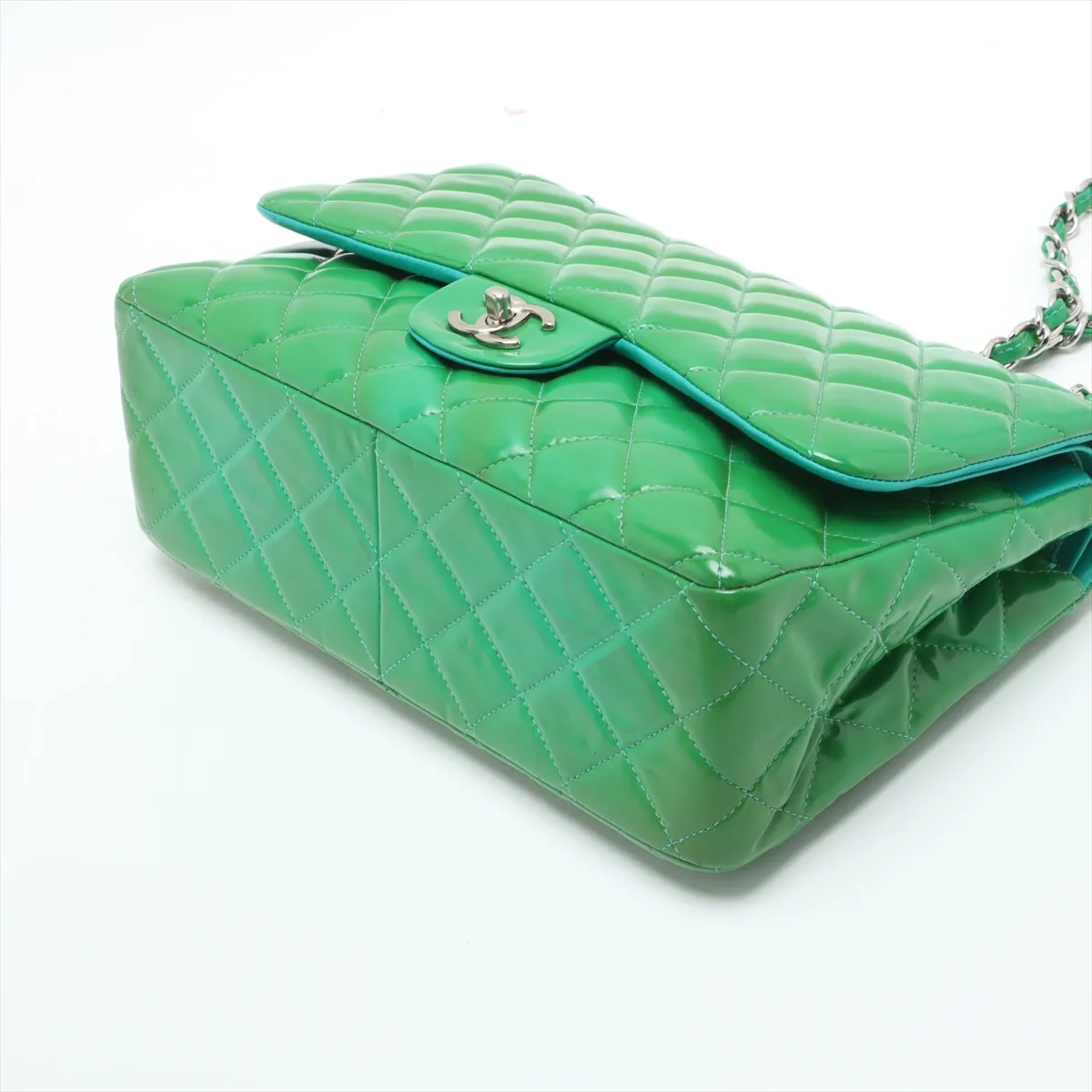 Large Matelassé 30 Patent Leather Double Flap Double Chain Bag, Green, Silver Hardware, 16510312, Serial Number 16-series, A58600 — view 3