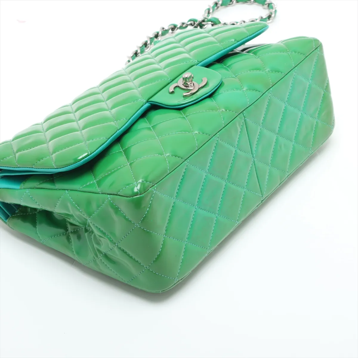 Large Matelassé 30 Patent Leather Double Flap Double Chain Bag, Green, Silver Hardware, 16510312, Serial Number 16-series, A58600 — view 4