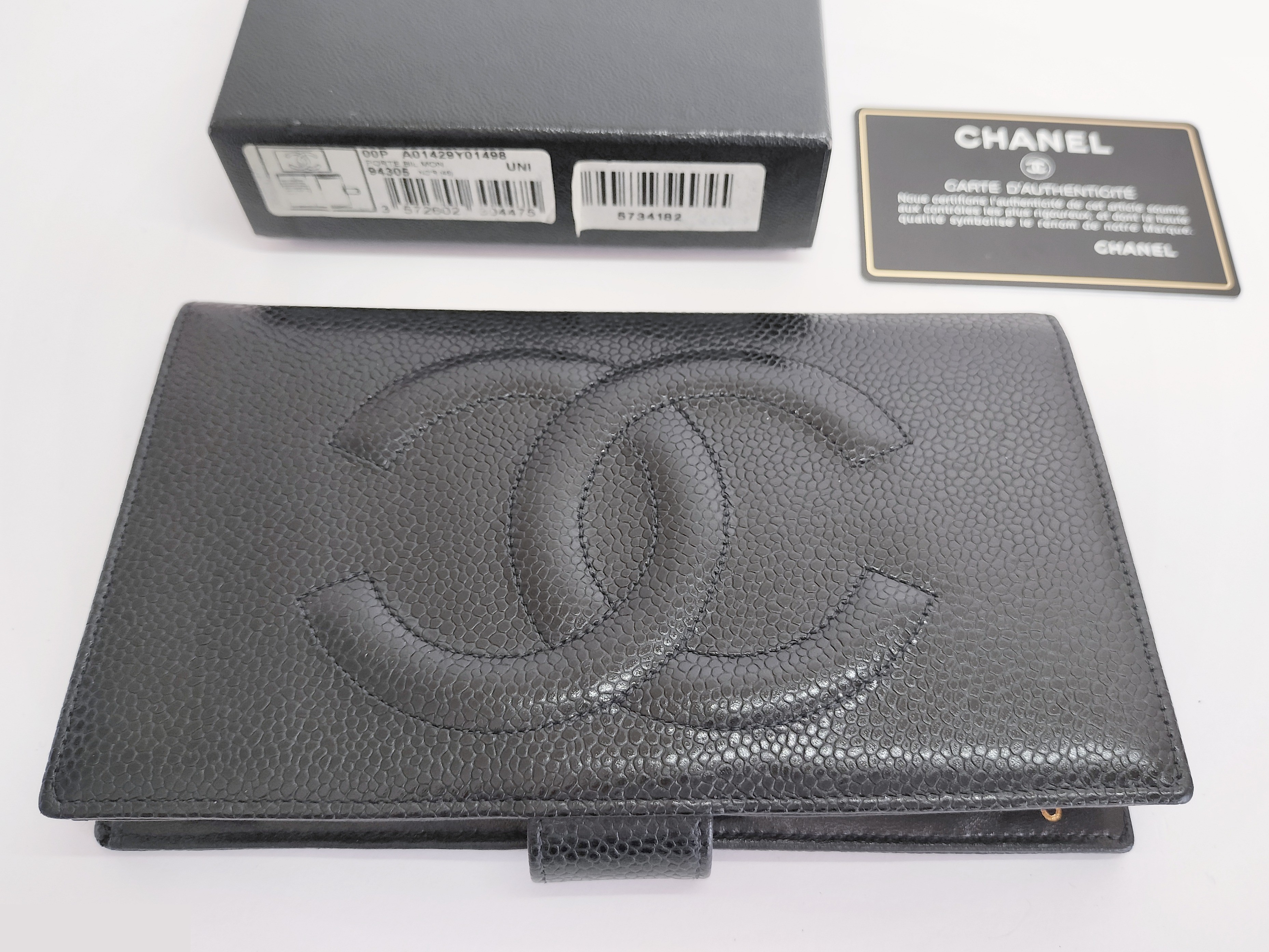 Coco Caviar Skin Long Wallet