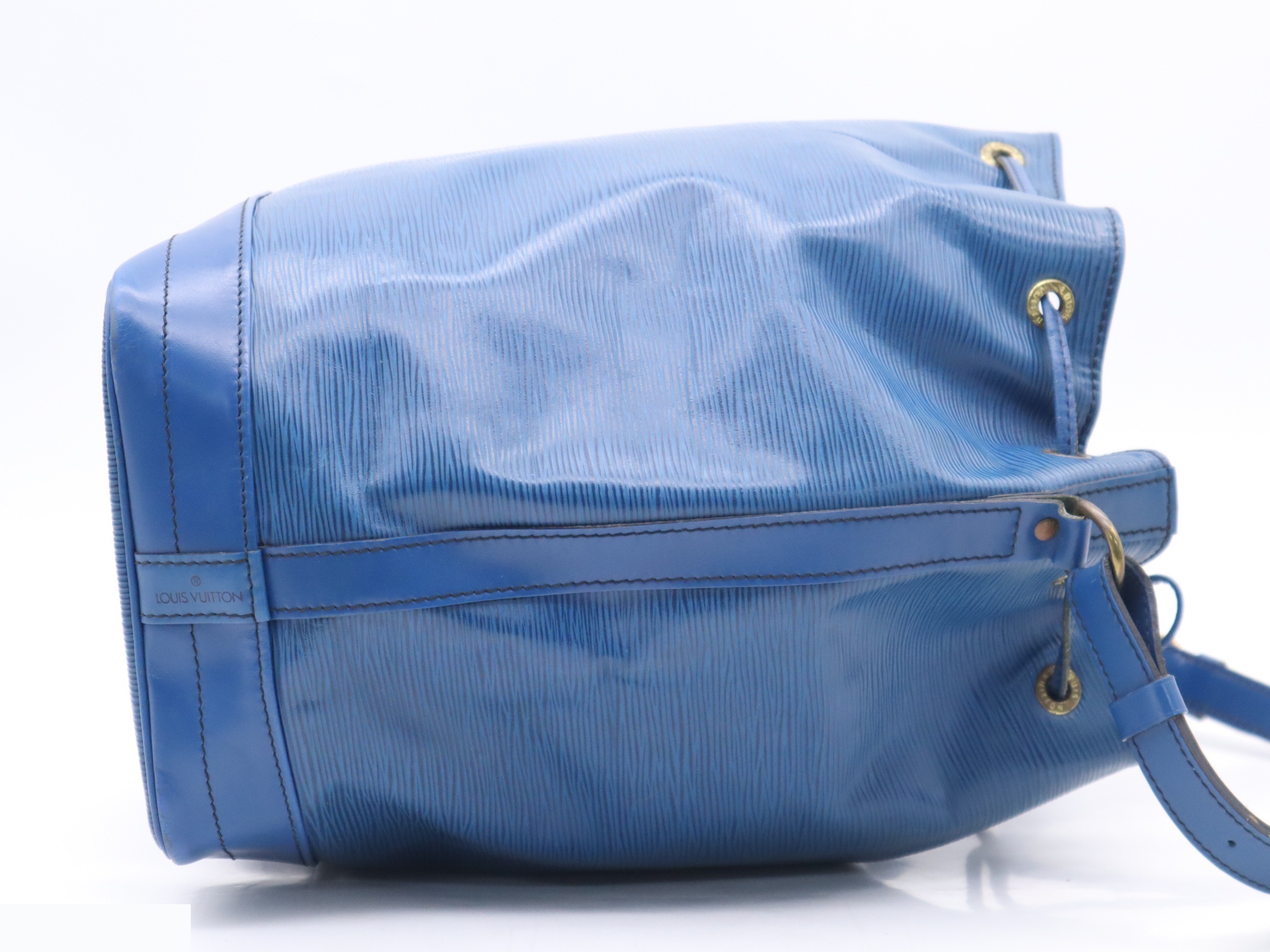 Noé Toledo Blue — view 5