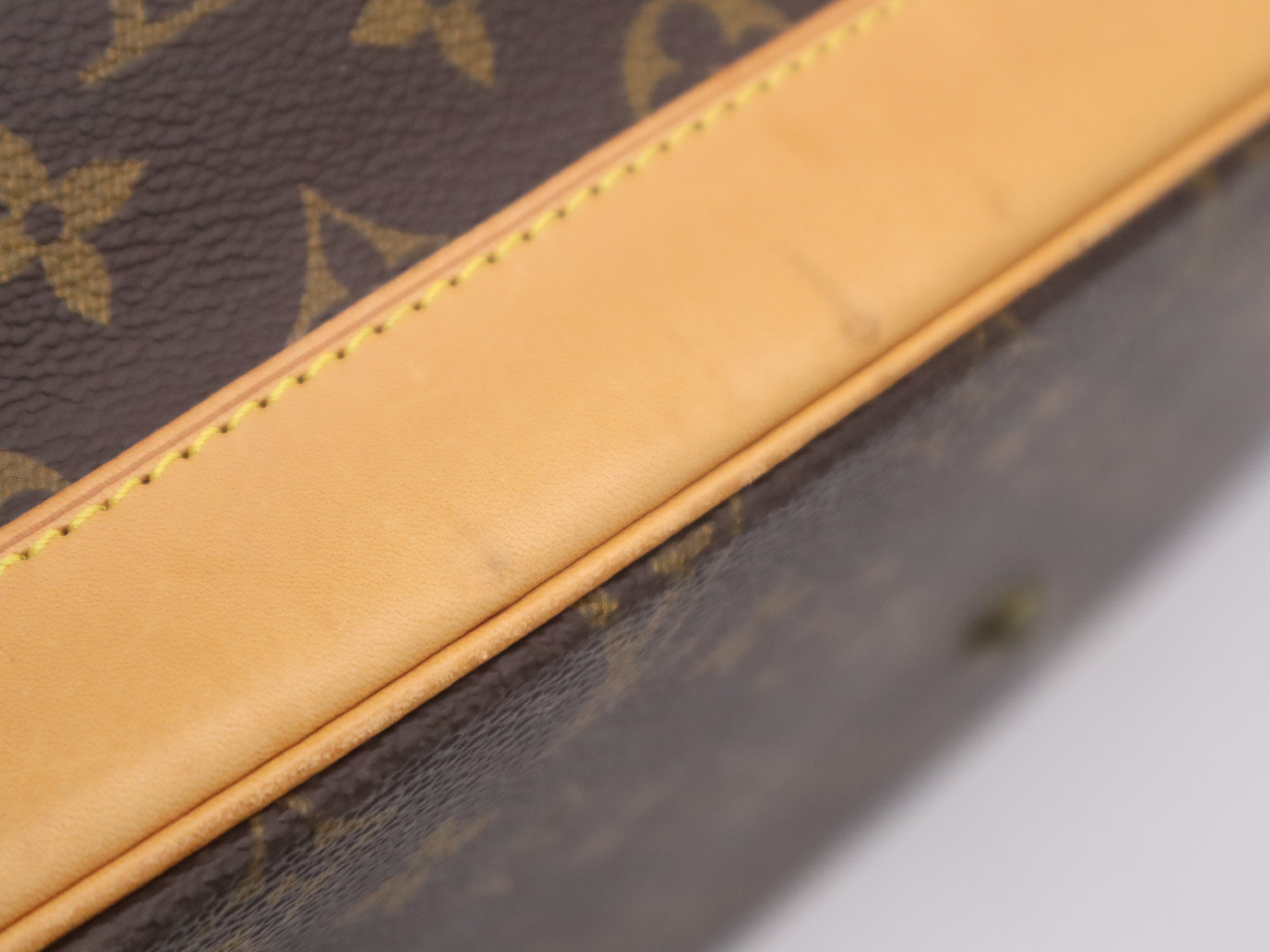 M41138 Monogram Cruiser Bag 45 Boston Bag — view 10