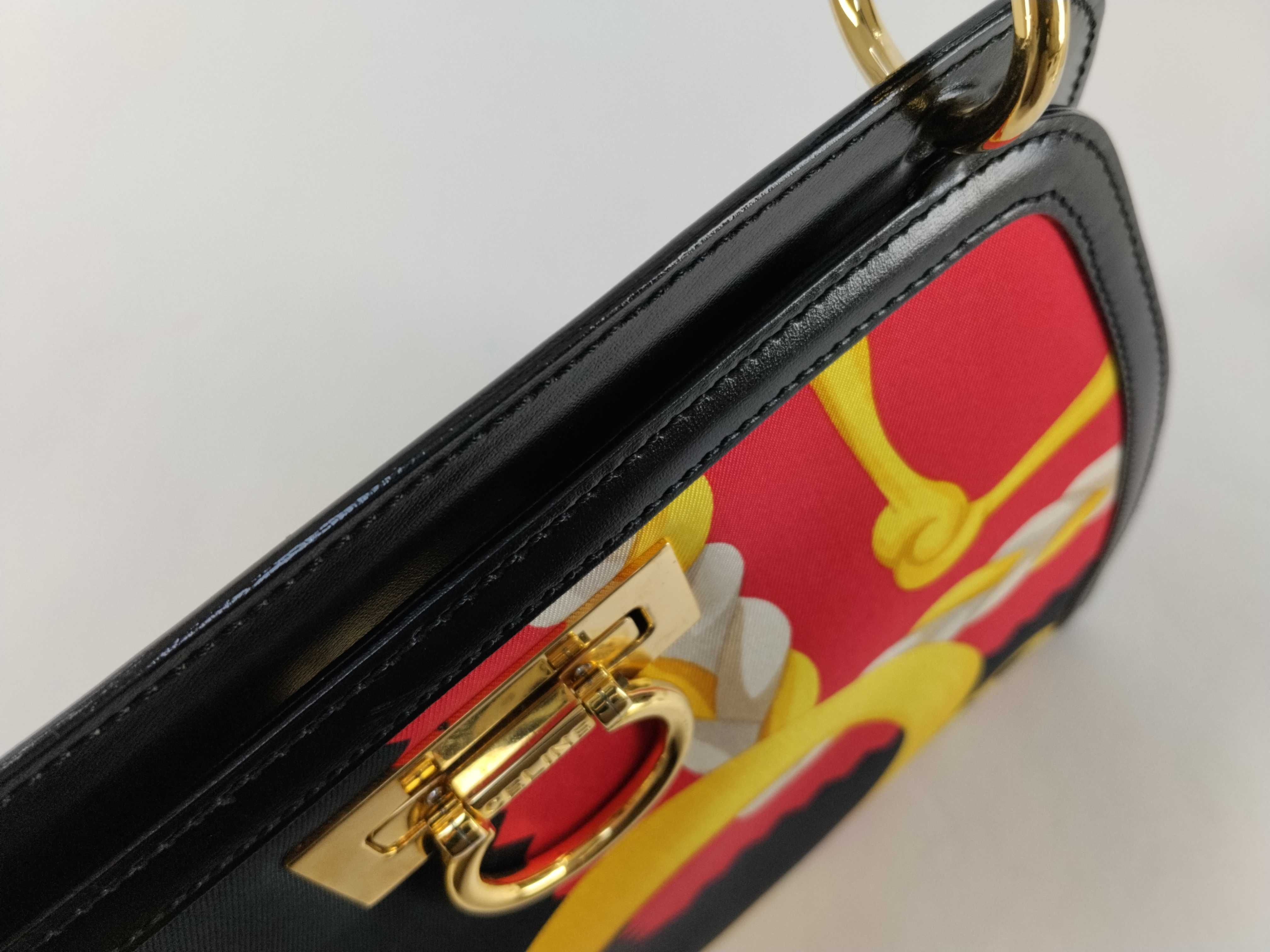 Gancini handbag, scarf pattern, rare handbag — view 9
