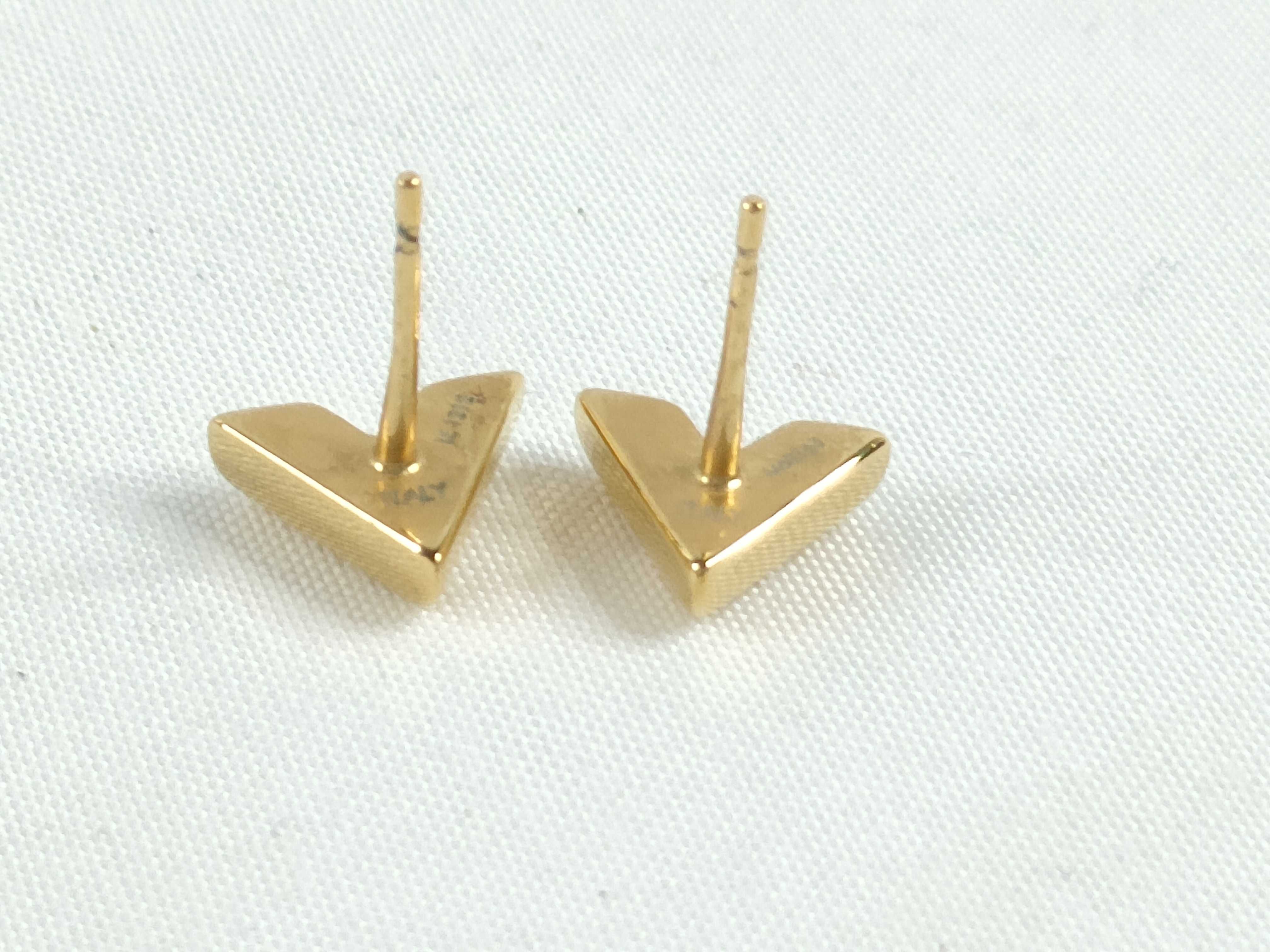 M68153 Brass Earrings - Essential V Earrings — view 4