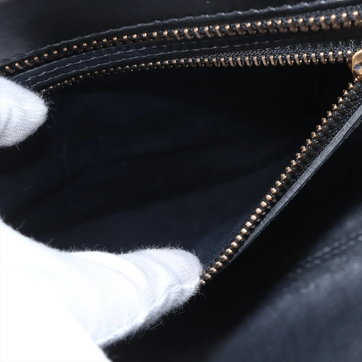 Luggage Micro Shopper Leather Handbag Black — view 10