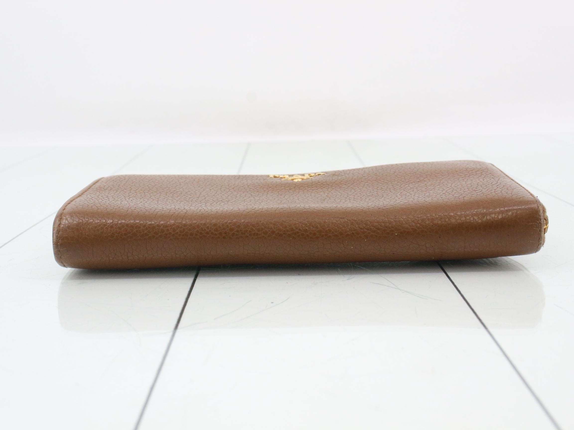 L-shaped long wallet, brown — view 3