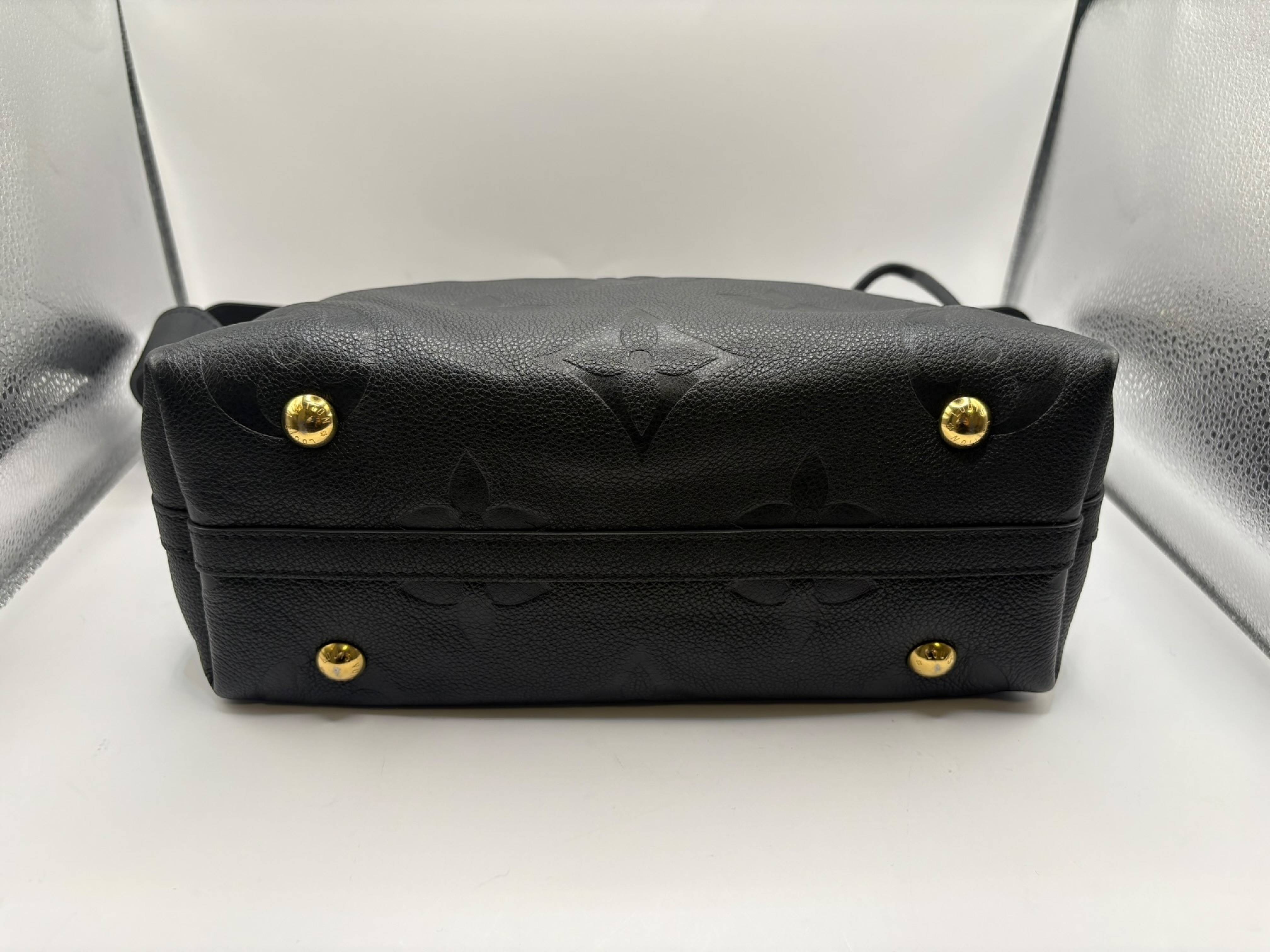 Monogram Empreinte Carryall Zip NM PM M46288 Black (RFID detected) Shoulder Bag — view 3