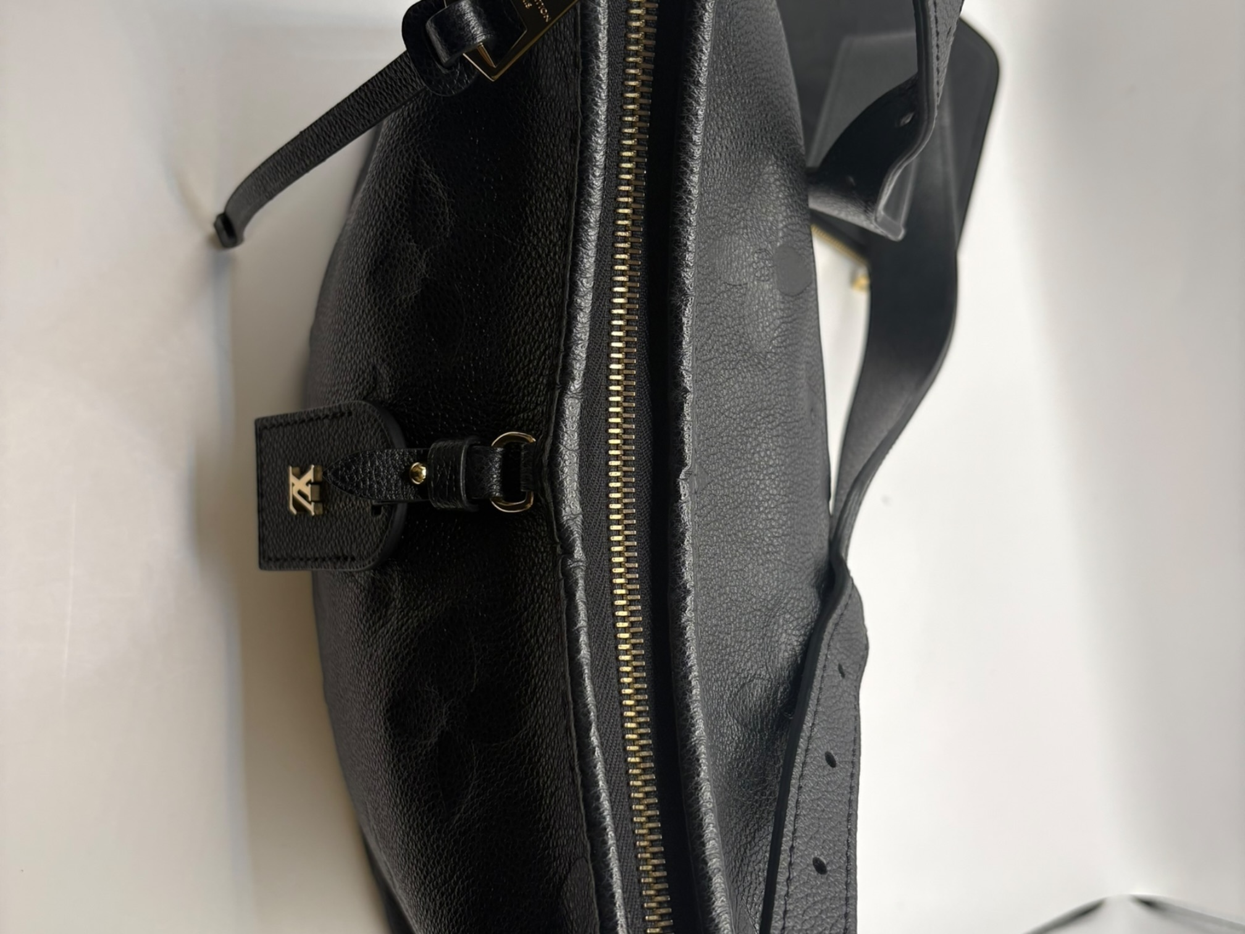 Monogram Empreinte Carryall Zip NM PM M46288 Black (RFID detected) Shoulder Bag — view 7