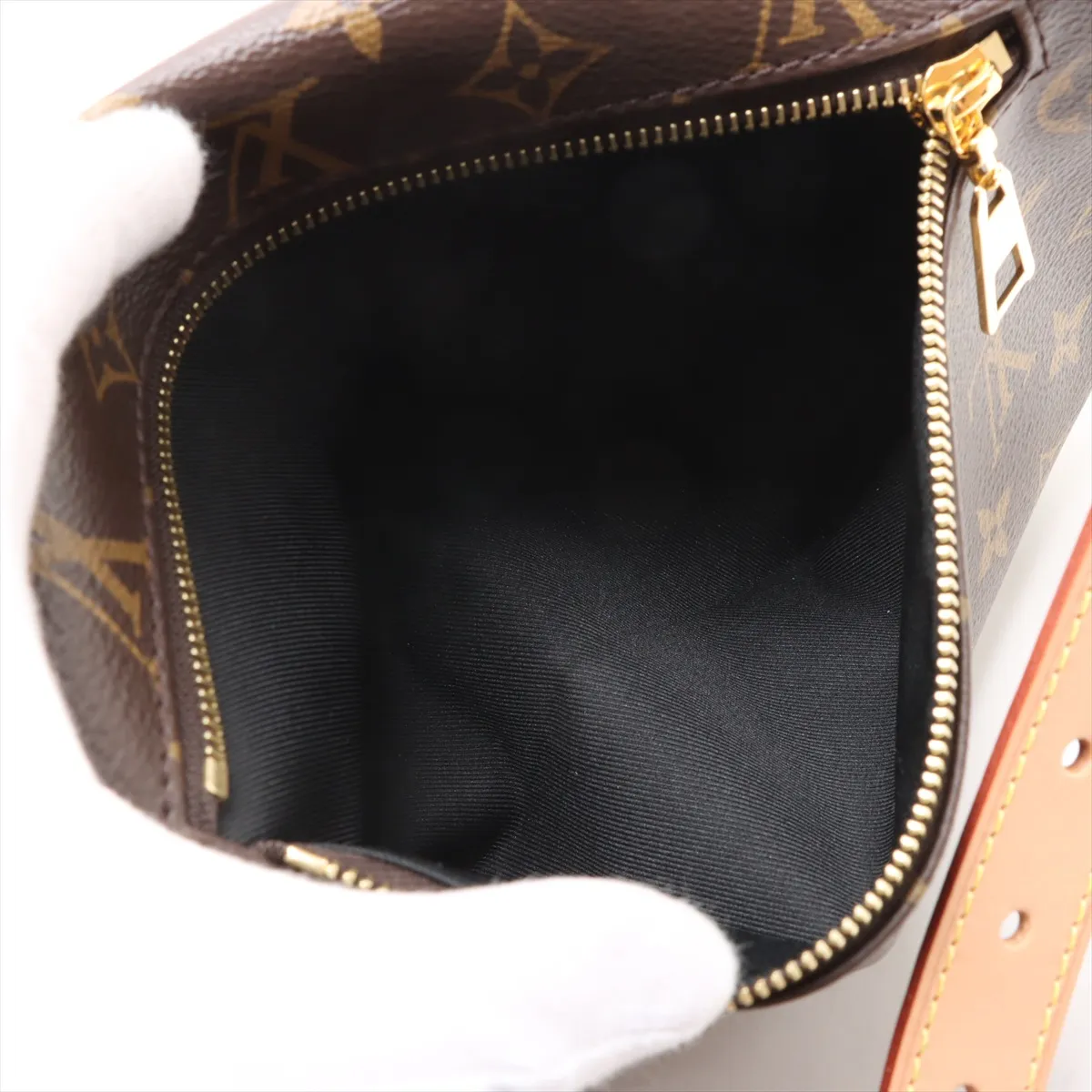 Monogram Bum Bag M43644 MI0270 Brown RFID Reactive — view 7