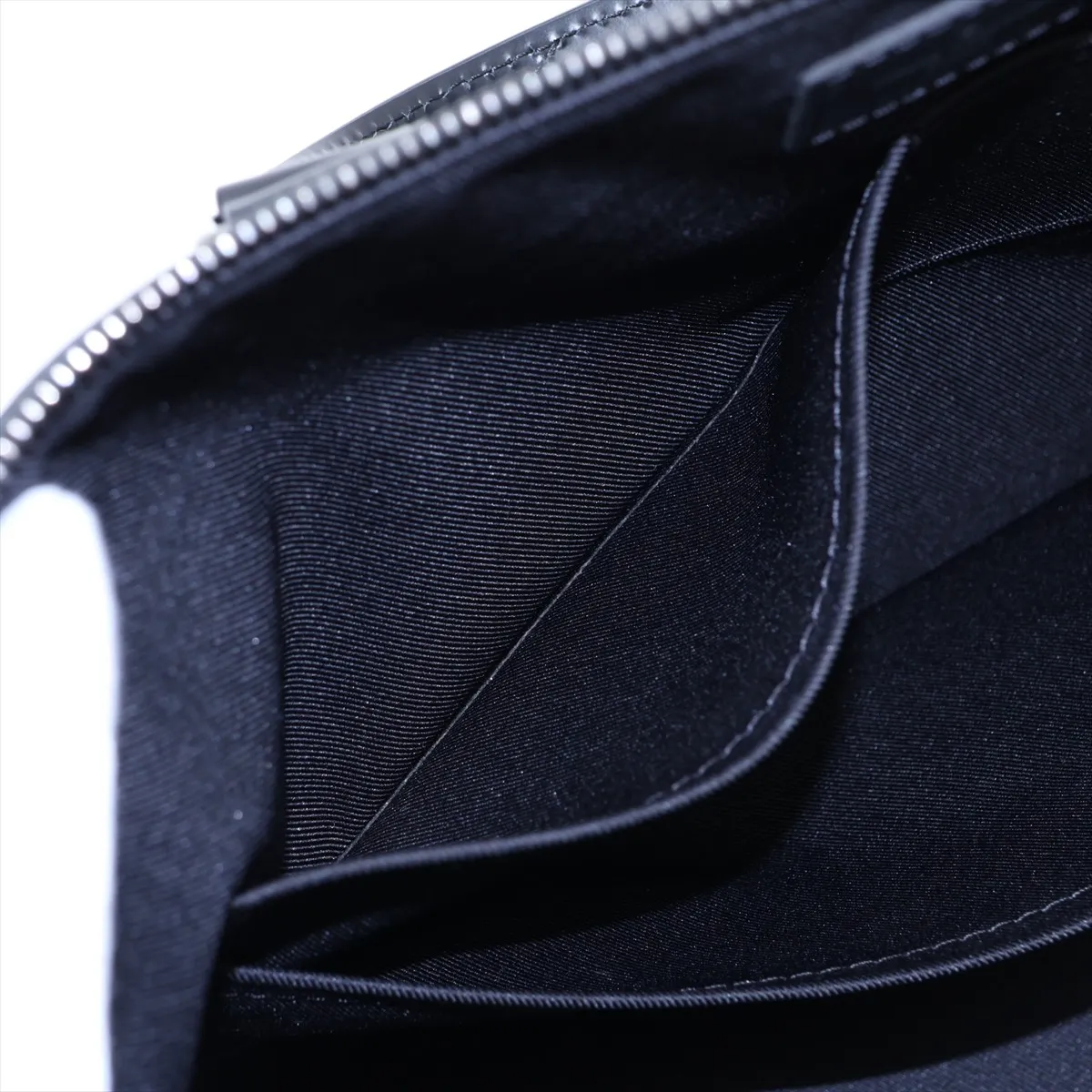 Monogram Eclipse Briefcase Explorer M40566, serial number unknown, black. — view 11