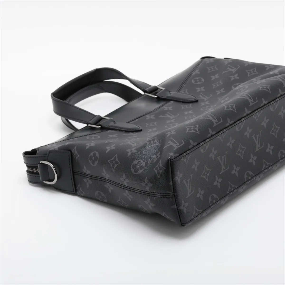 Monogram Eclipse Briefcase Explorer M40566, serial number unknown, black. — view 4