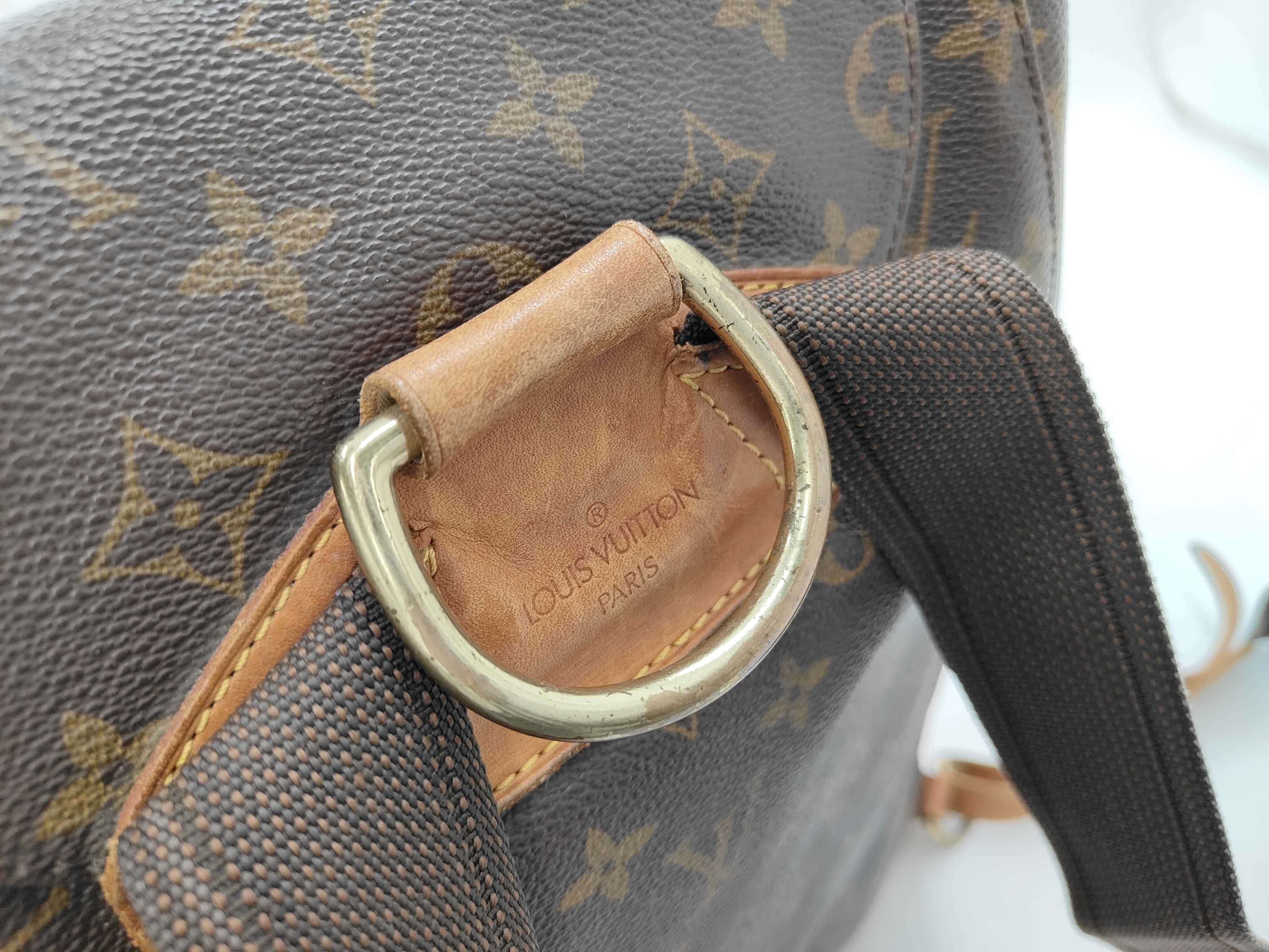 Monogram Louis Vuitton Monogram Montsouris MI1915 Backpack — view 6