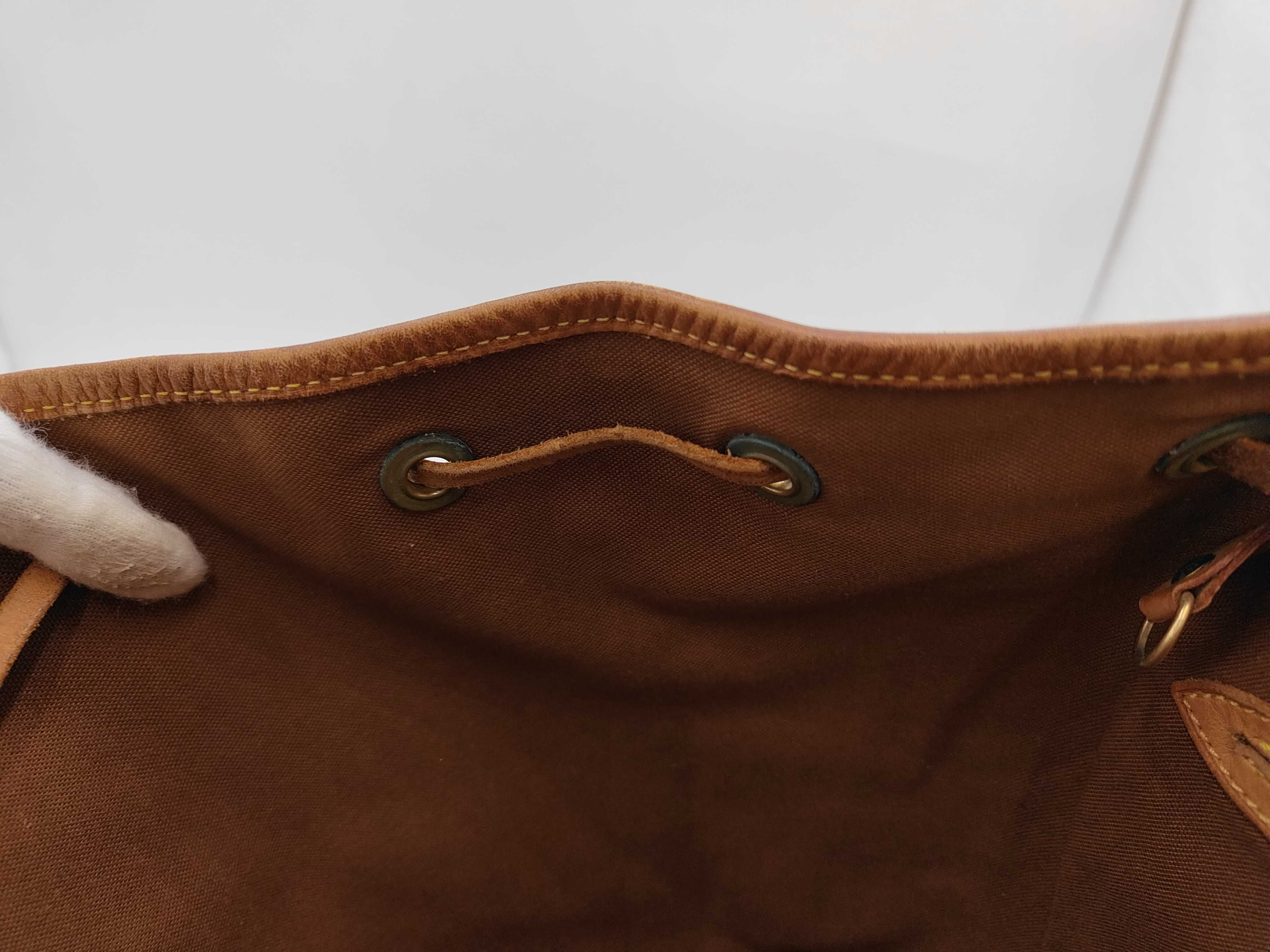 Monogram Louis Vuitton Monogram Montsouris MI1915 Backpack — view 8