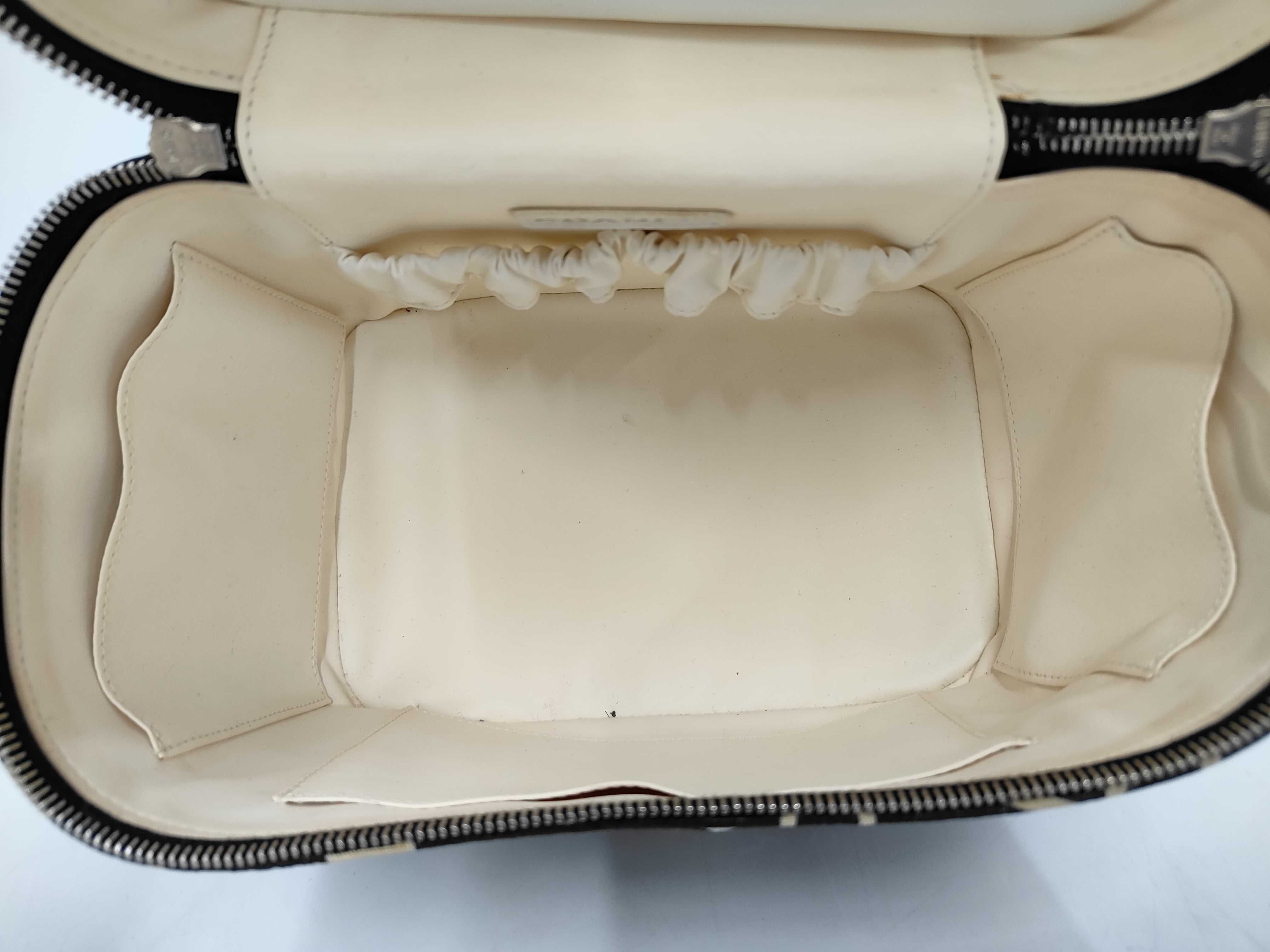 Shoulder bag — view 10