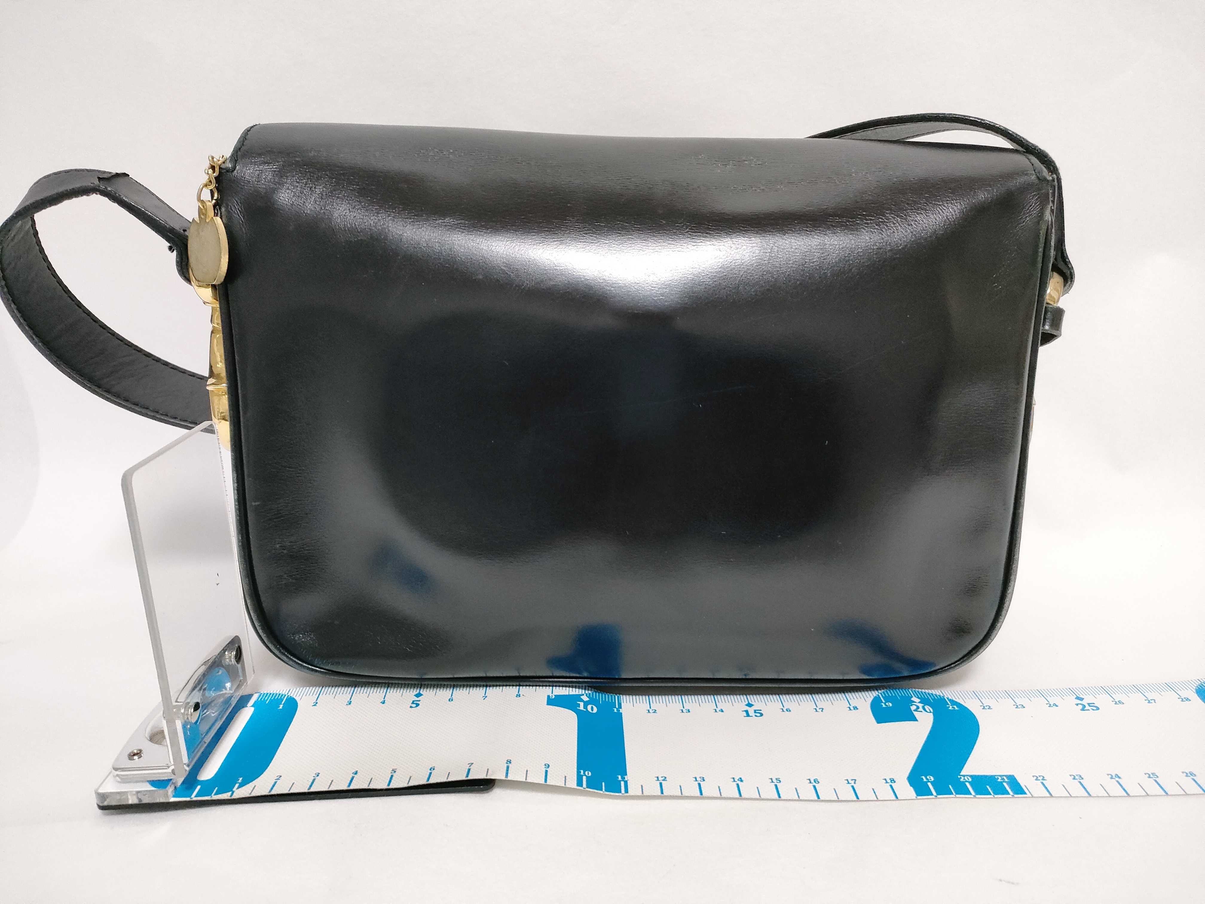 shoulder bag — view 2