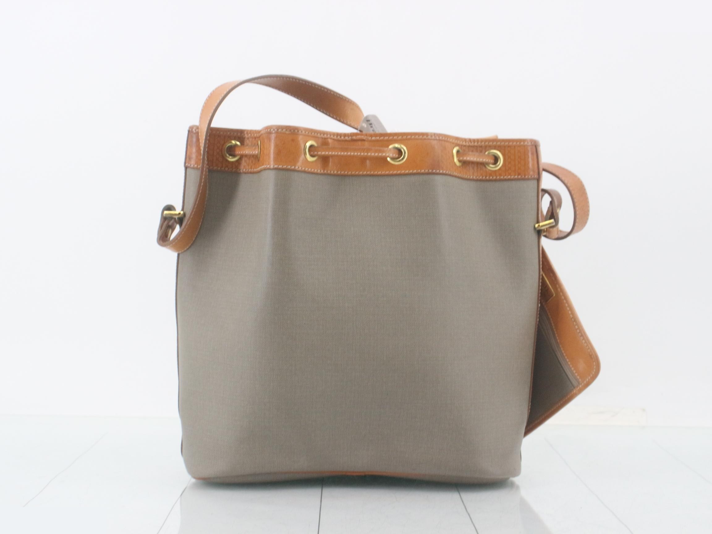 Other lines: Bags/Shoulder bags, Drawstring bags, Gray — view 2