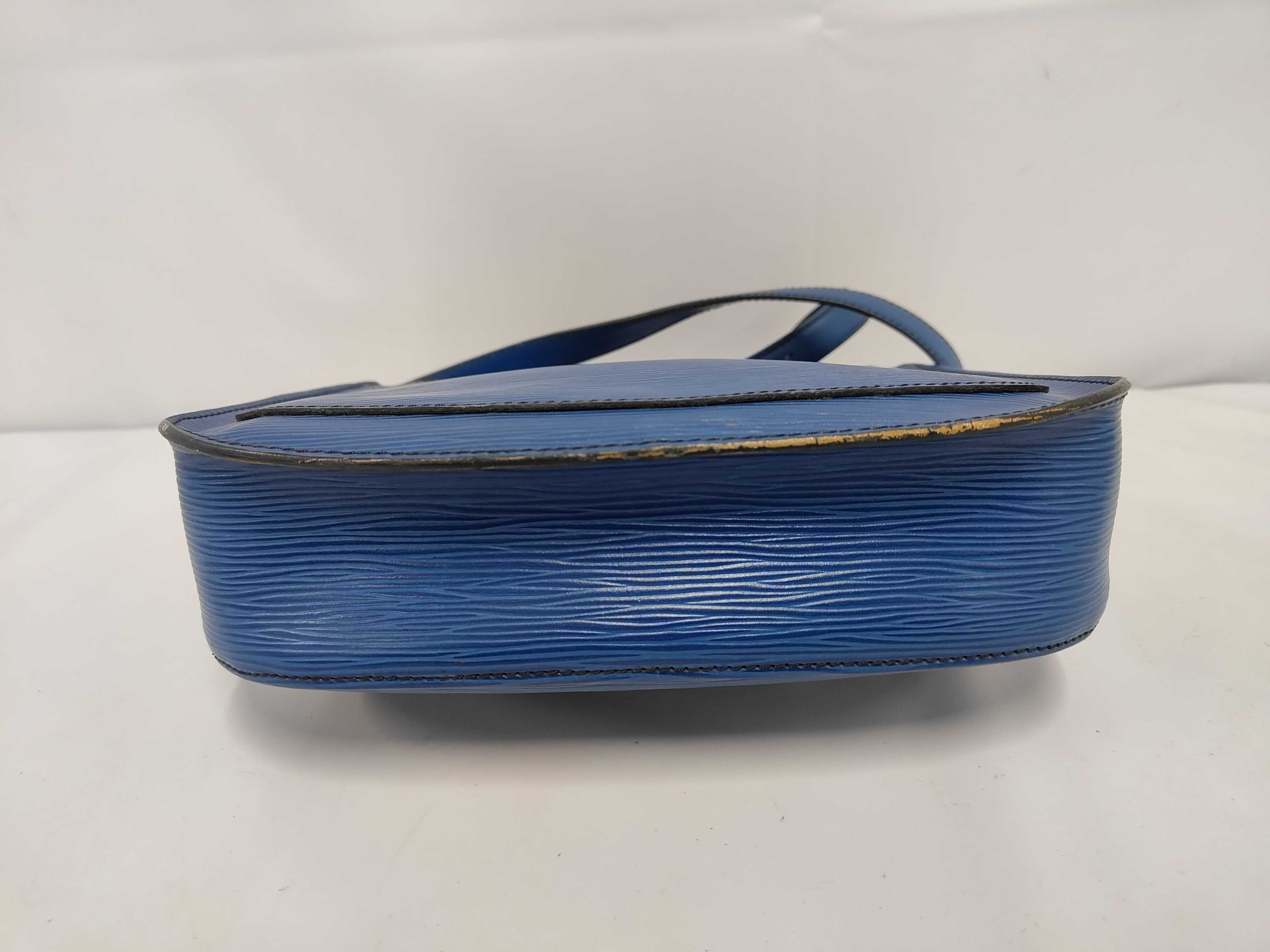 Epi Saint Cloud M52195 Toledo Blue Shoulder Bag — view 3