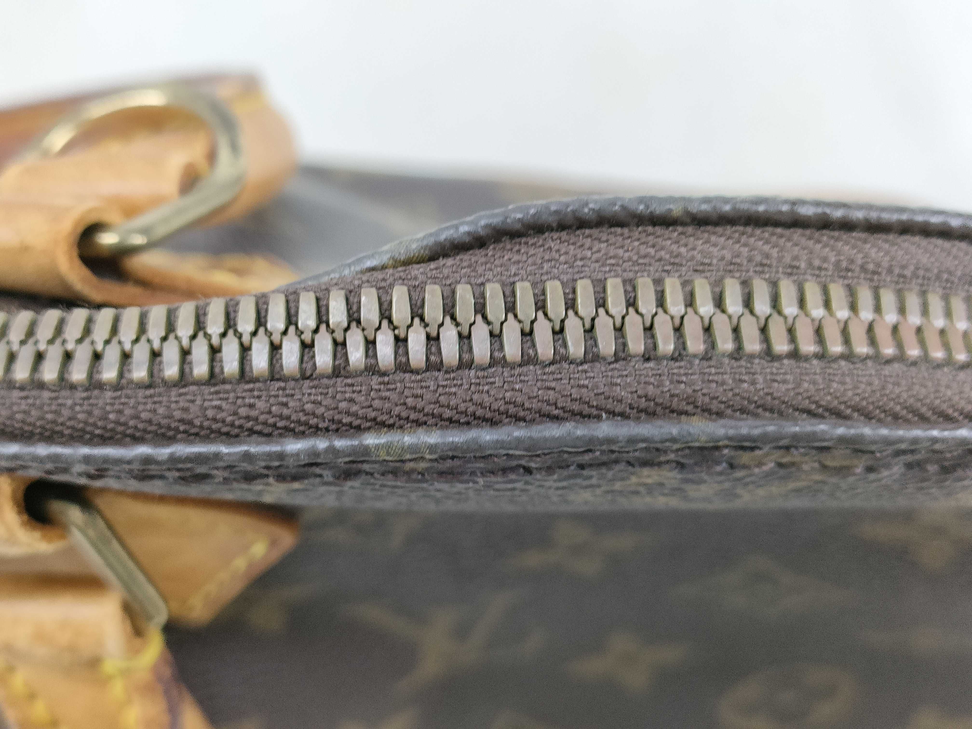 Monogram Alma VI0975 Handbag — view 9