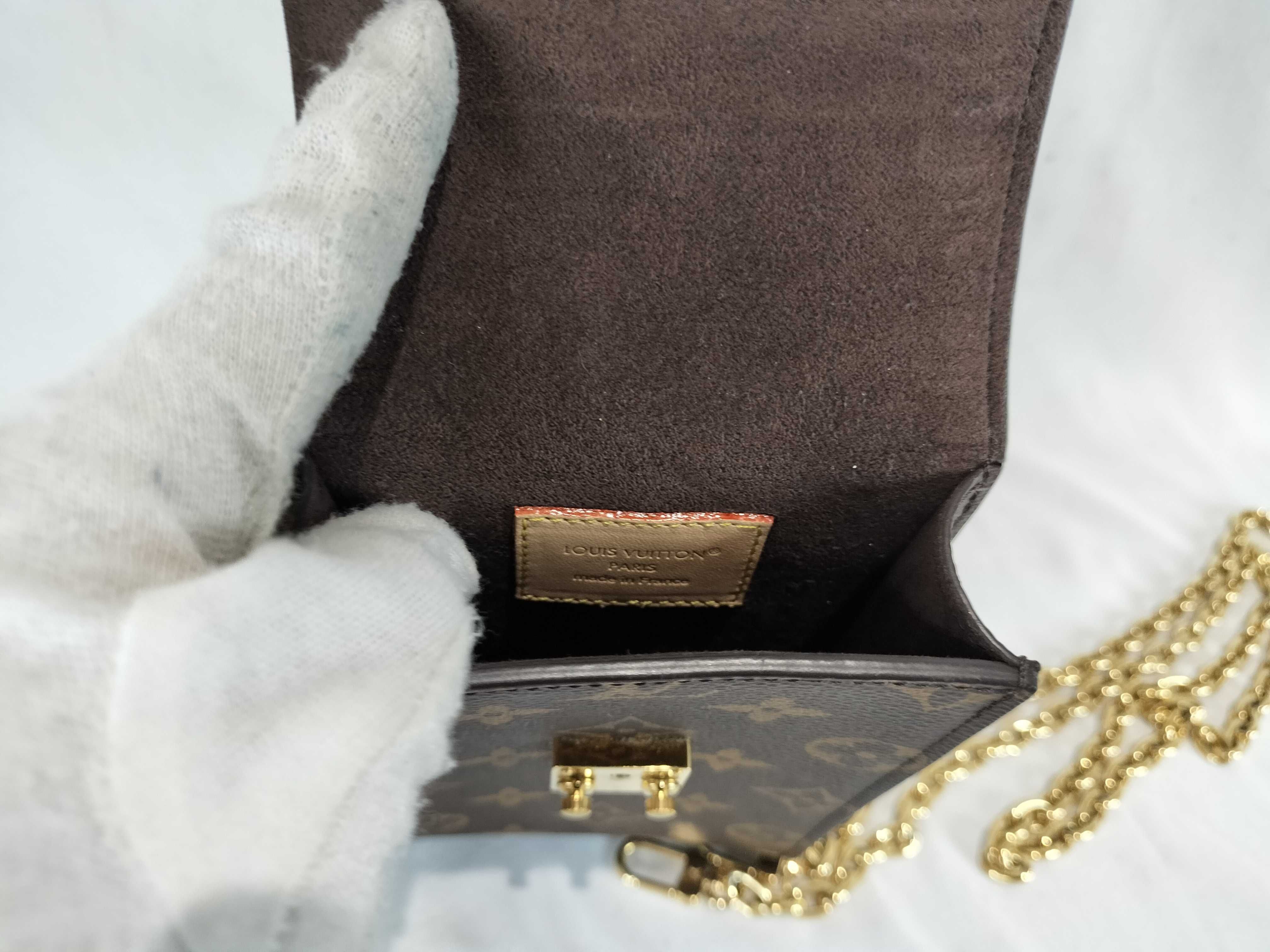 Monogram Louis Vuitton Monogram Phone Pouch Metis Shoulder Bag — view 10