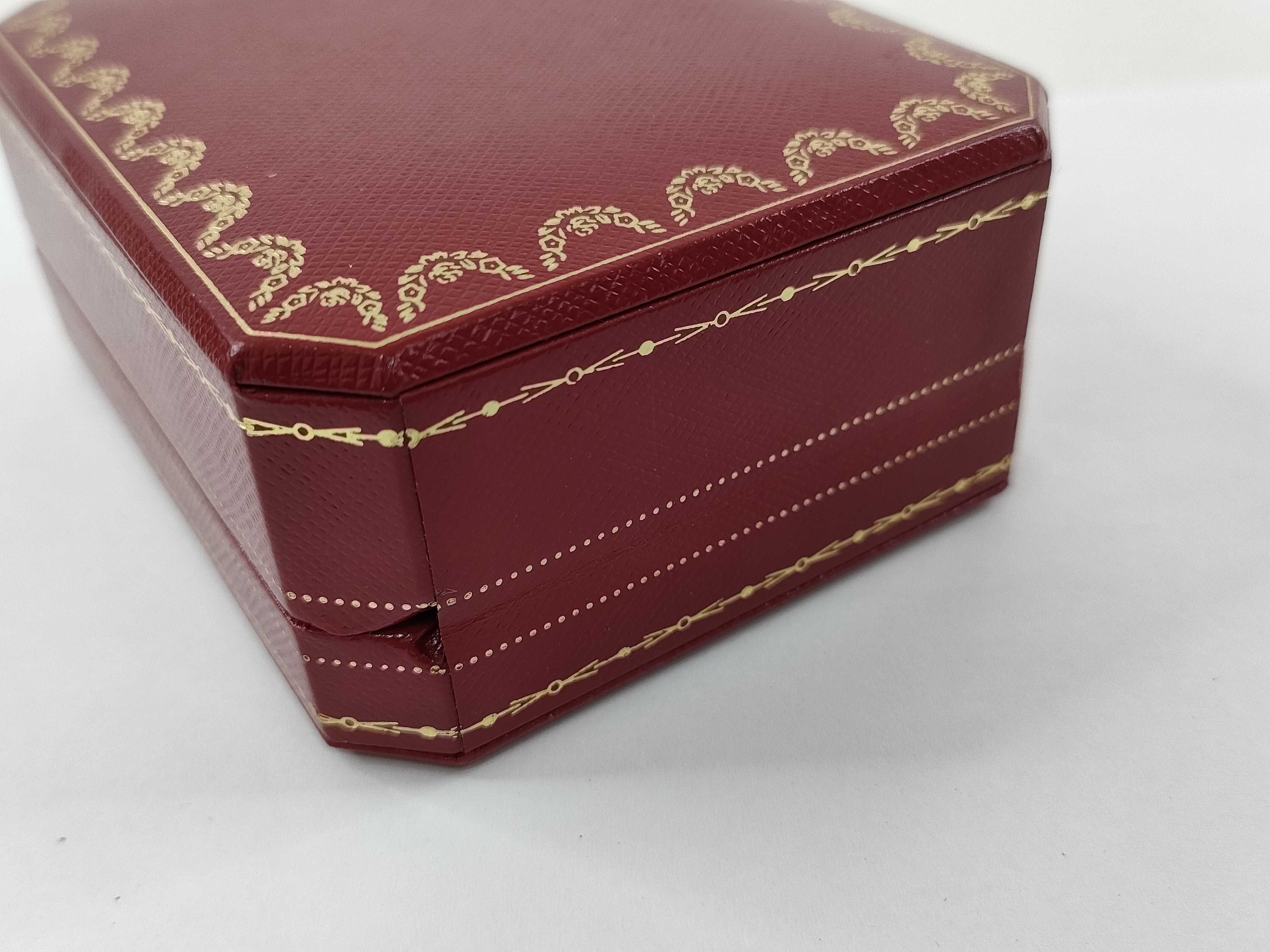 ring case and other accessories — view 7
