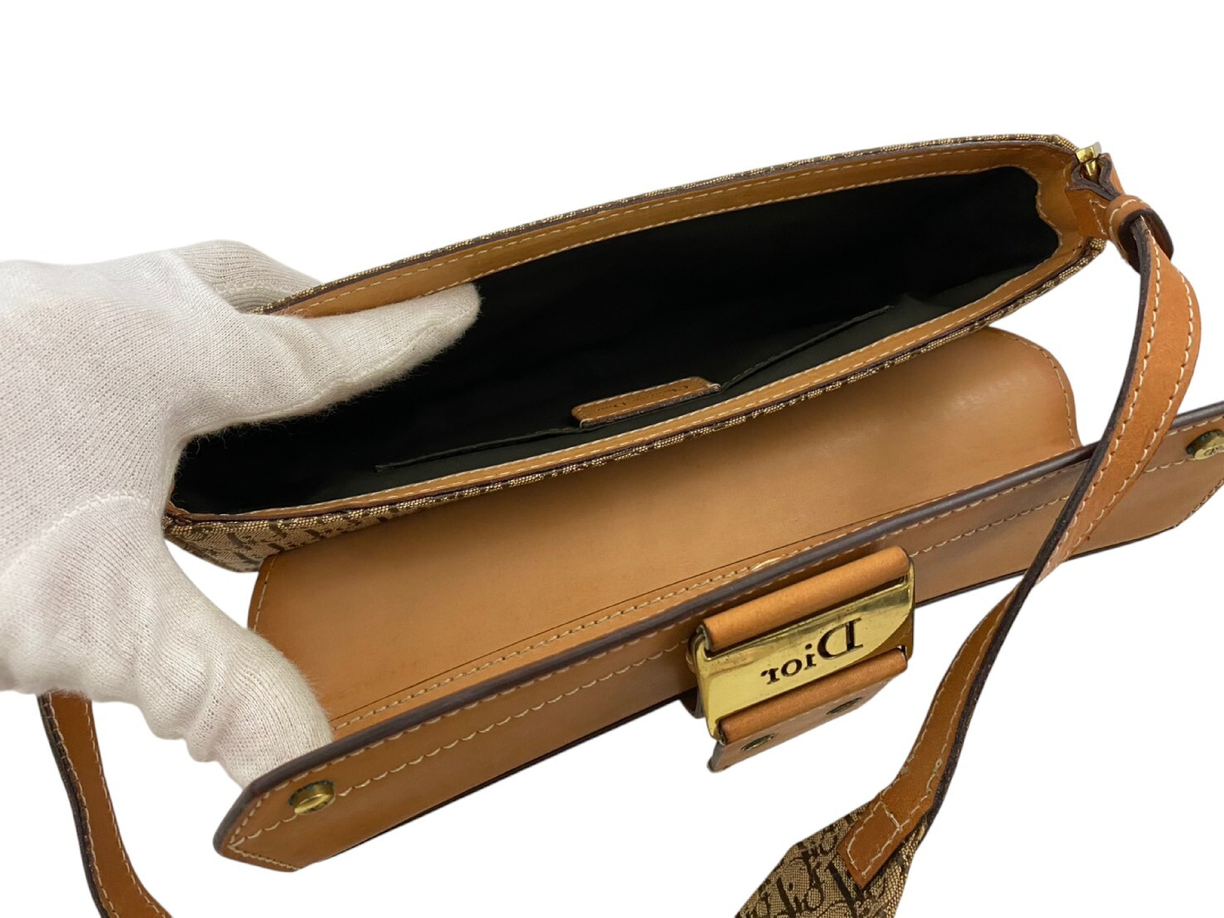 Trotter Shoulder Bag — view 7