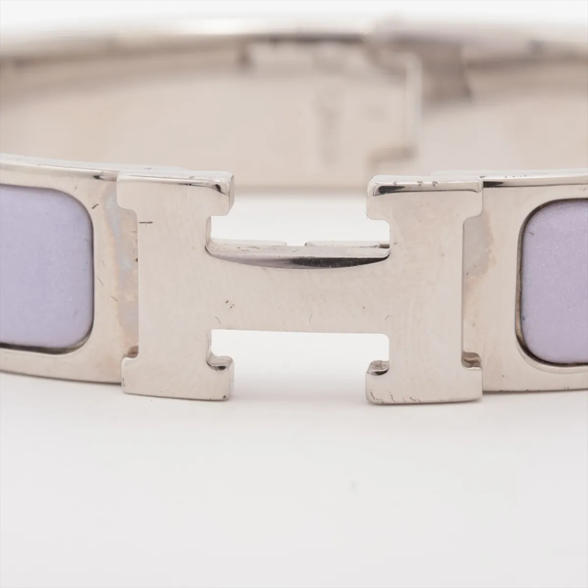 Clic Clac H Bangle Bracelet, Enamel x Metal, Lavender, — view 3