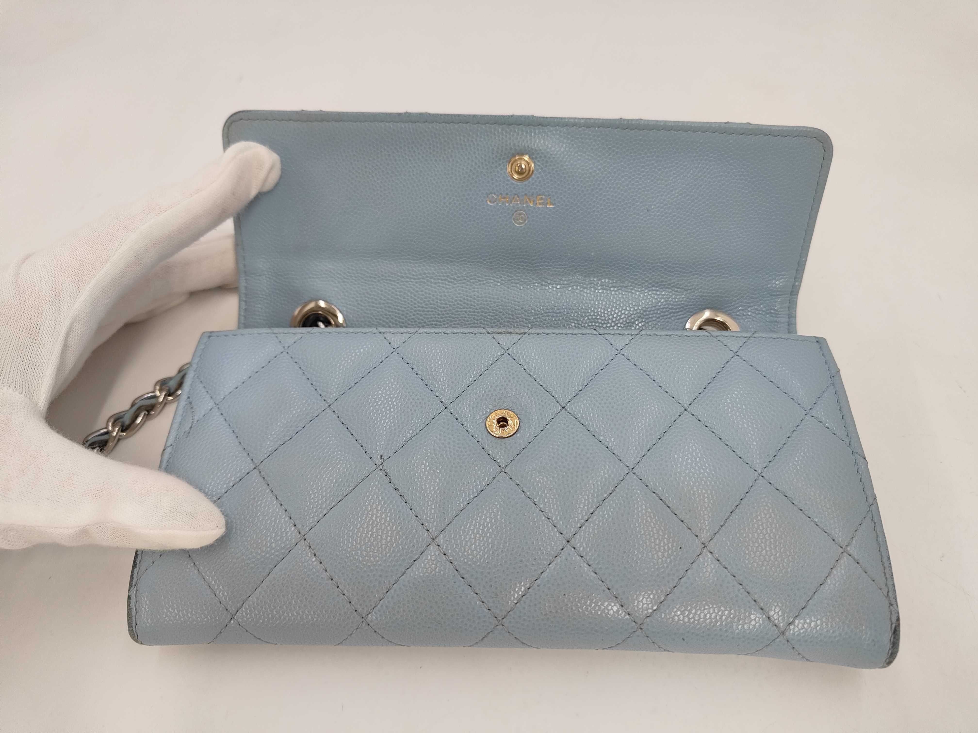 Caviar Skin Matelassé Chain Wallet — view 8