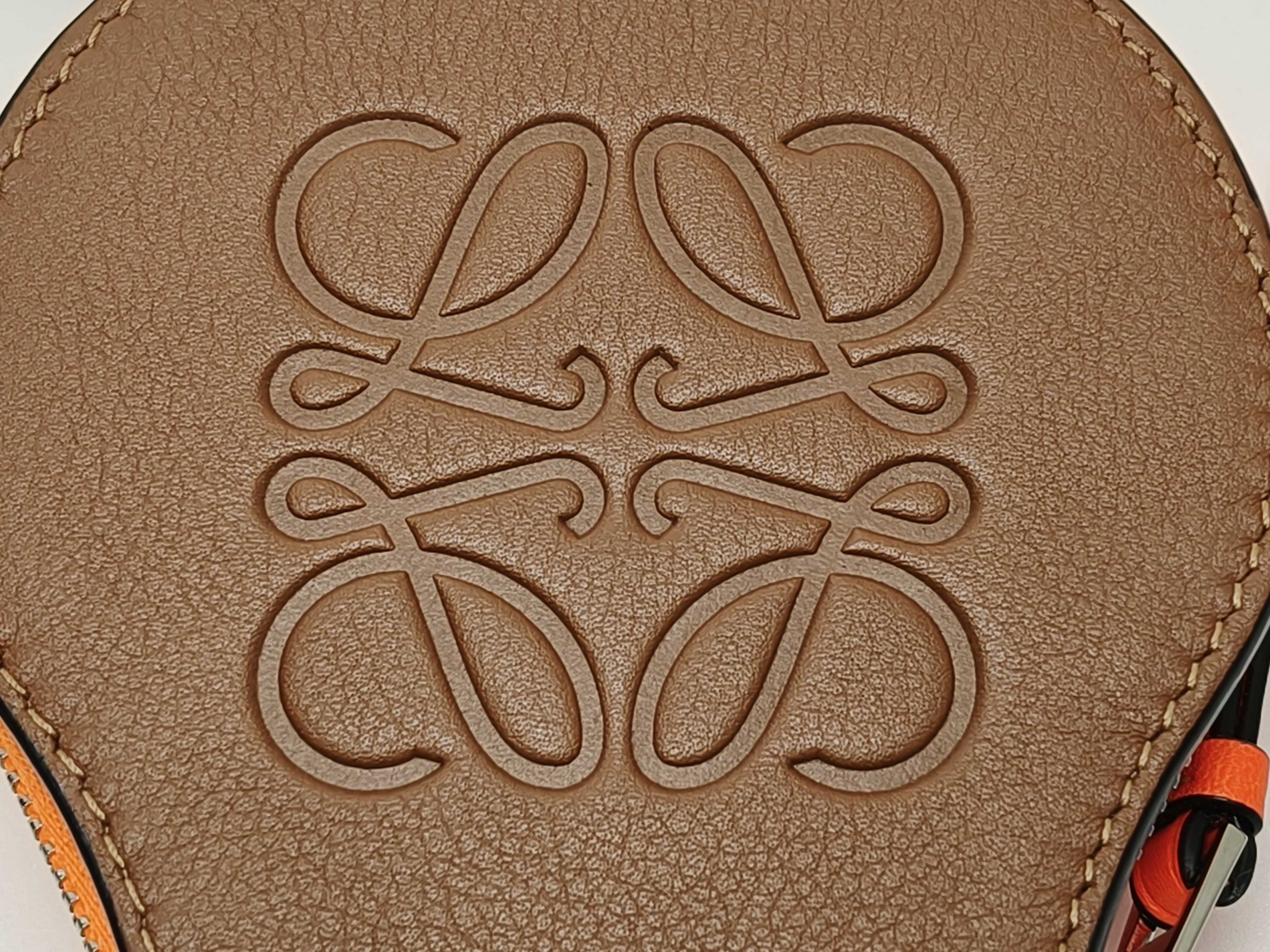 shell pouch — view 11