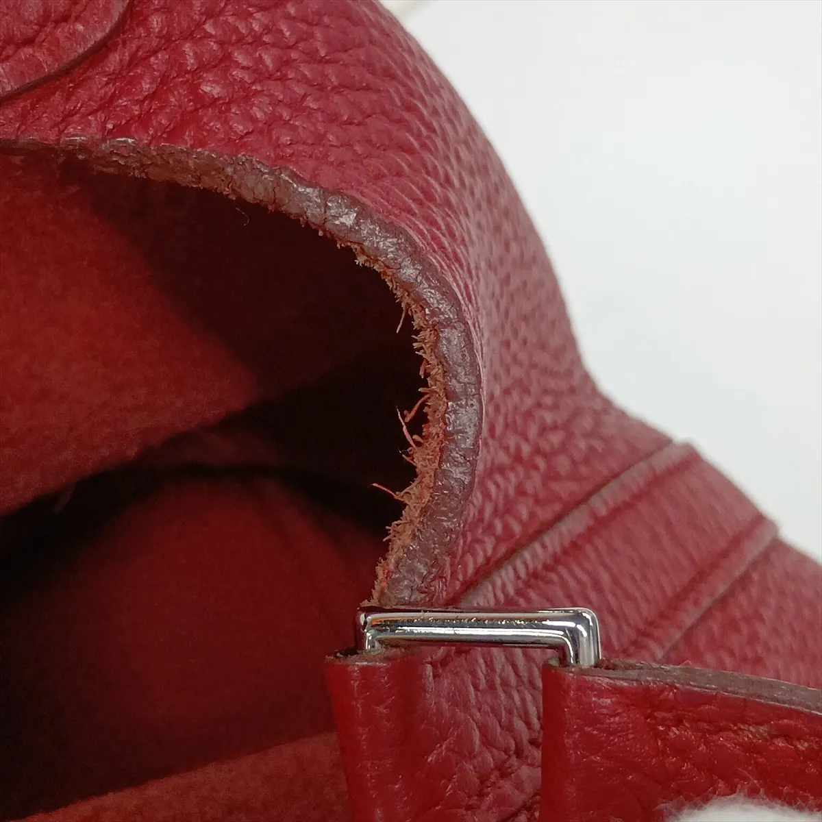 Picotin Lock 18 PM, Taurillon Clemence leather, Rouge Garance, silver hardware, O: 2011 — view 12