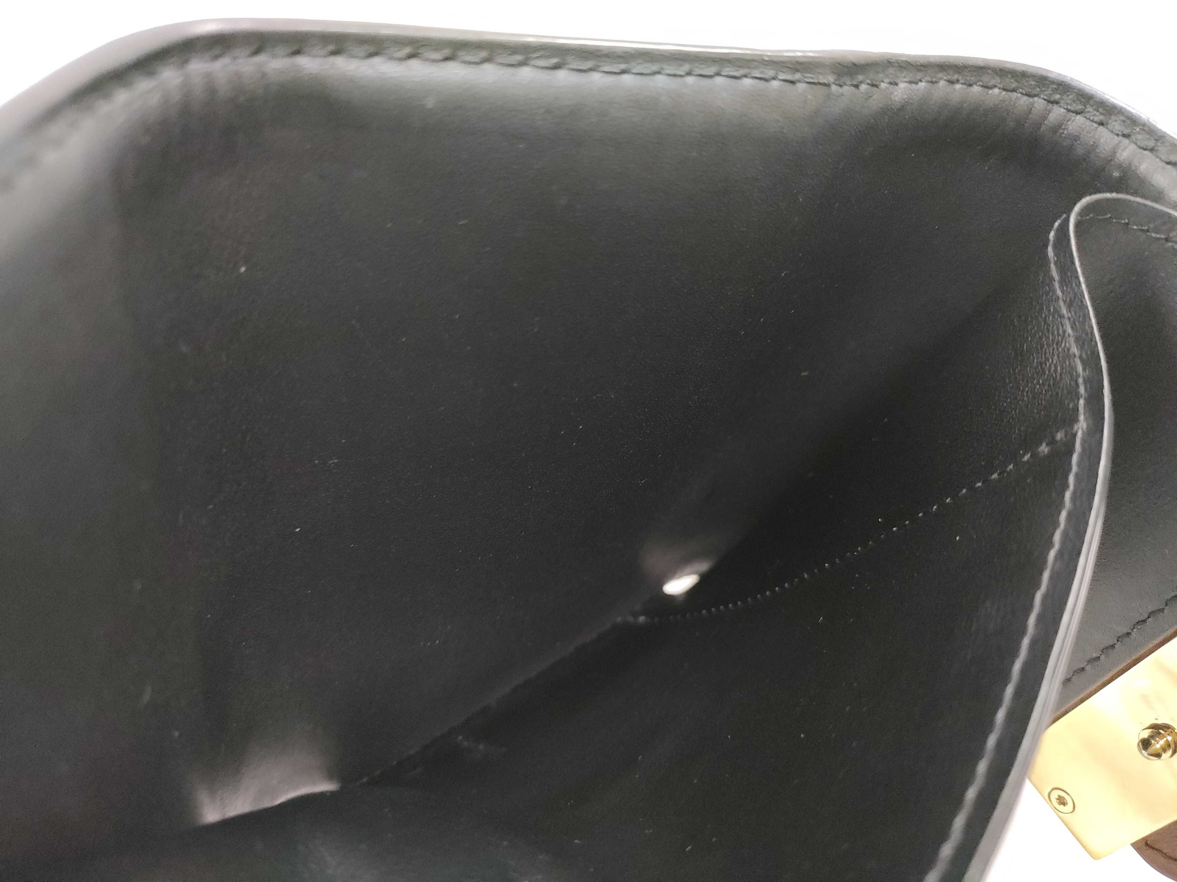 Monogram Louis Vuitton Monogram Reverse Portefeuille Dauphine Compact M68725 Black Wallet — view 10
