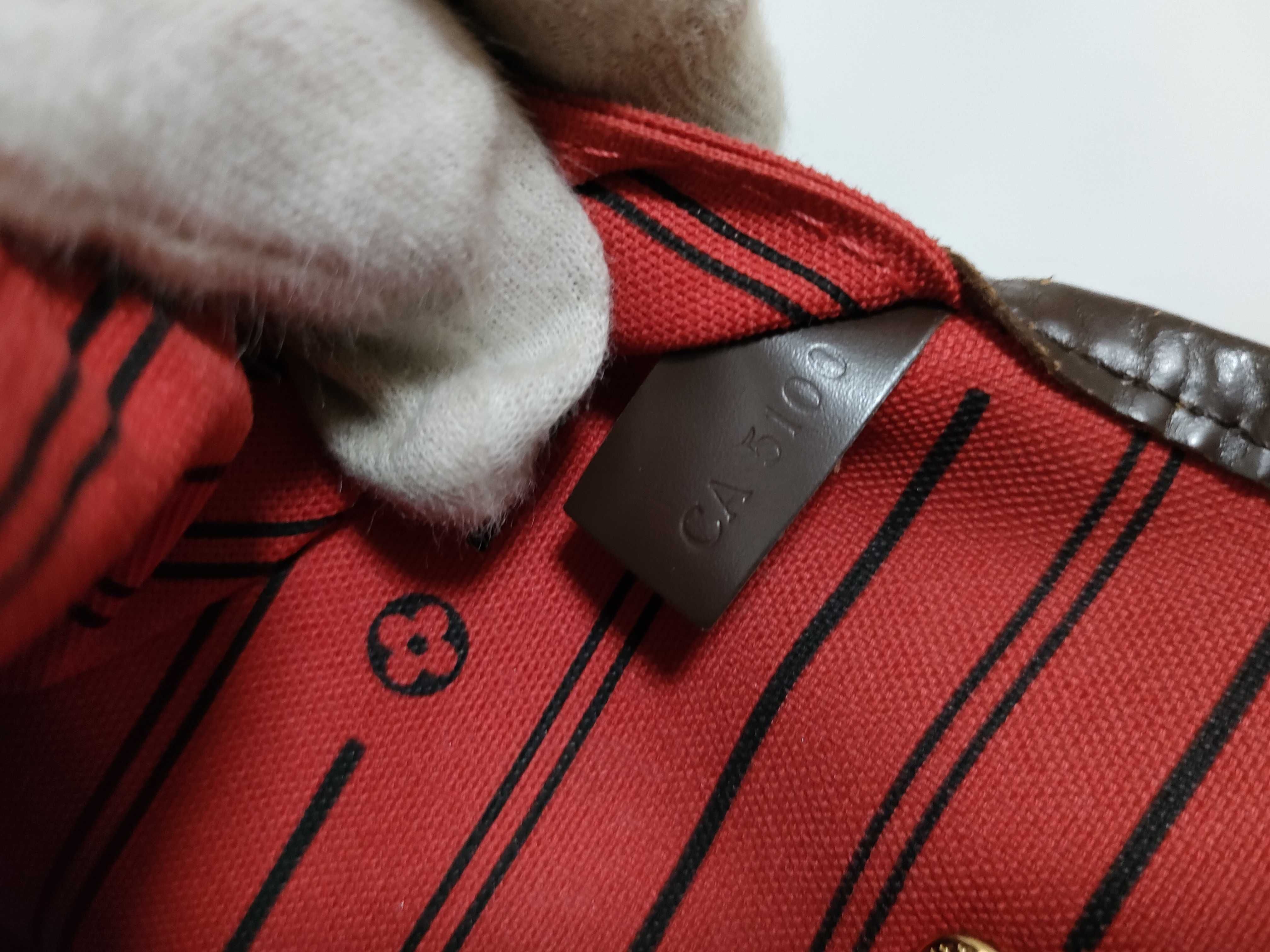 Damier Neverfull MM N51105 Shoulder Bag — view 13