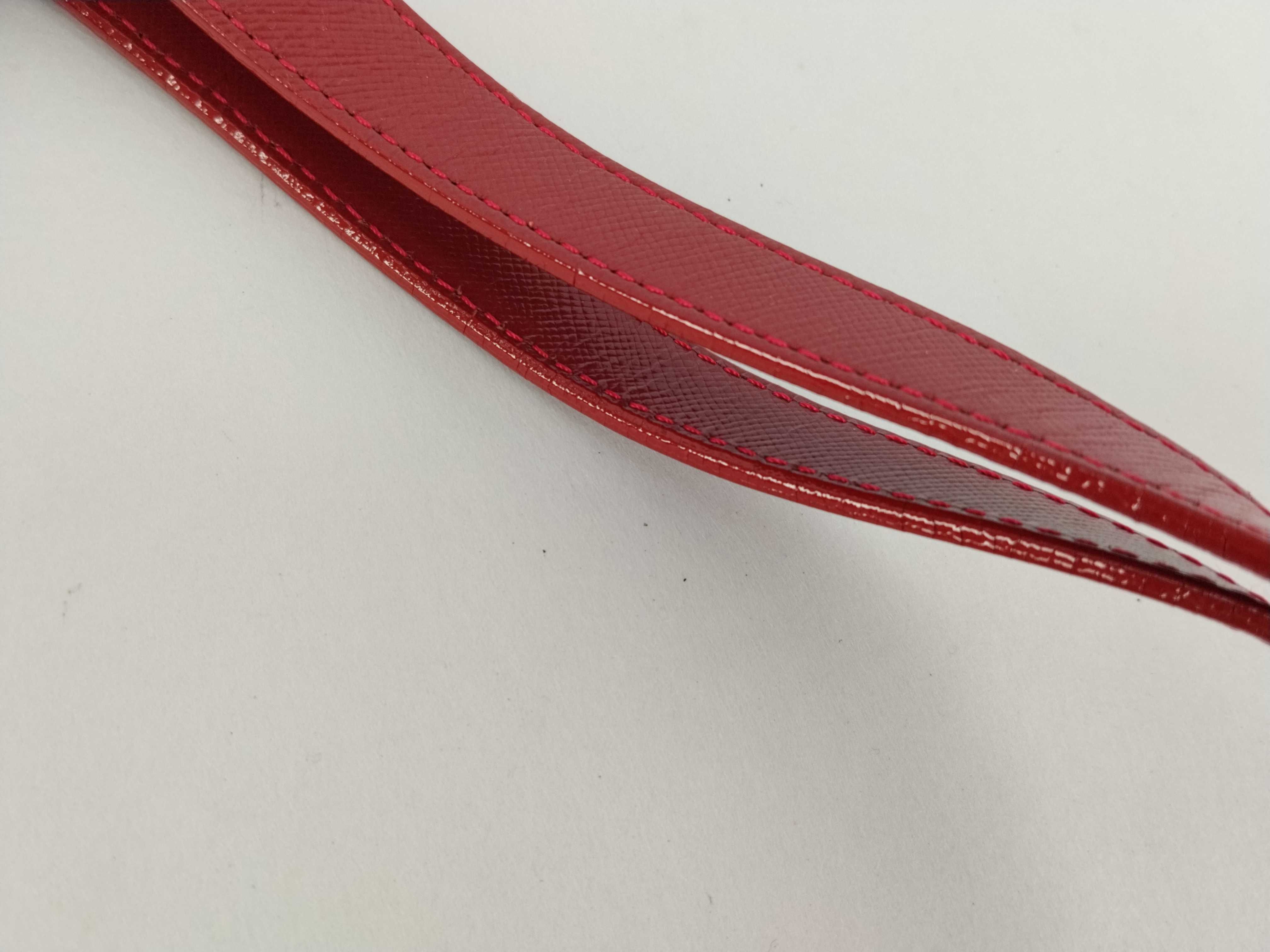 handbag, red handbag — view 4