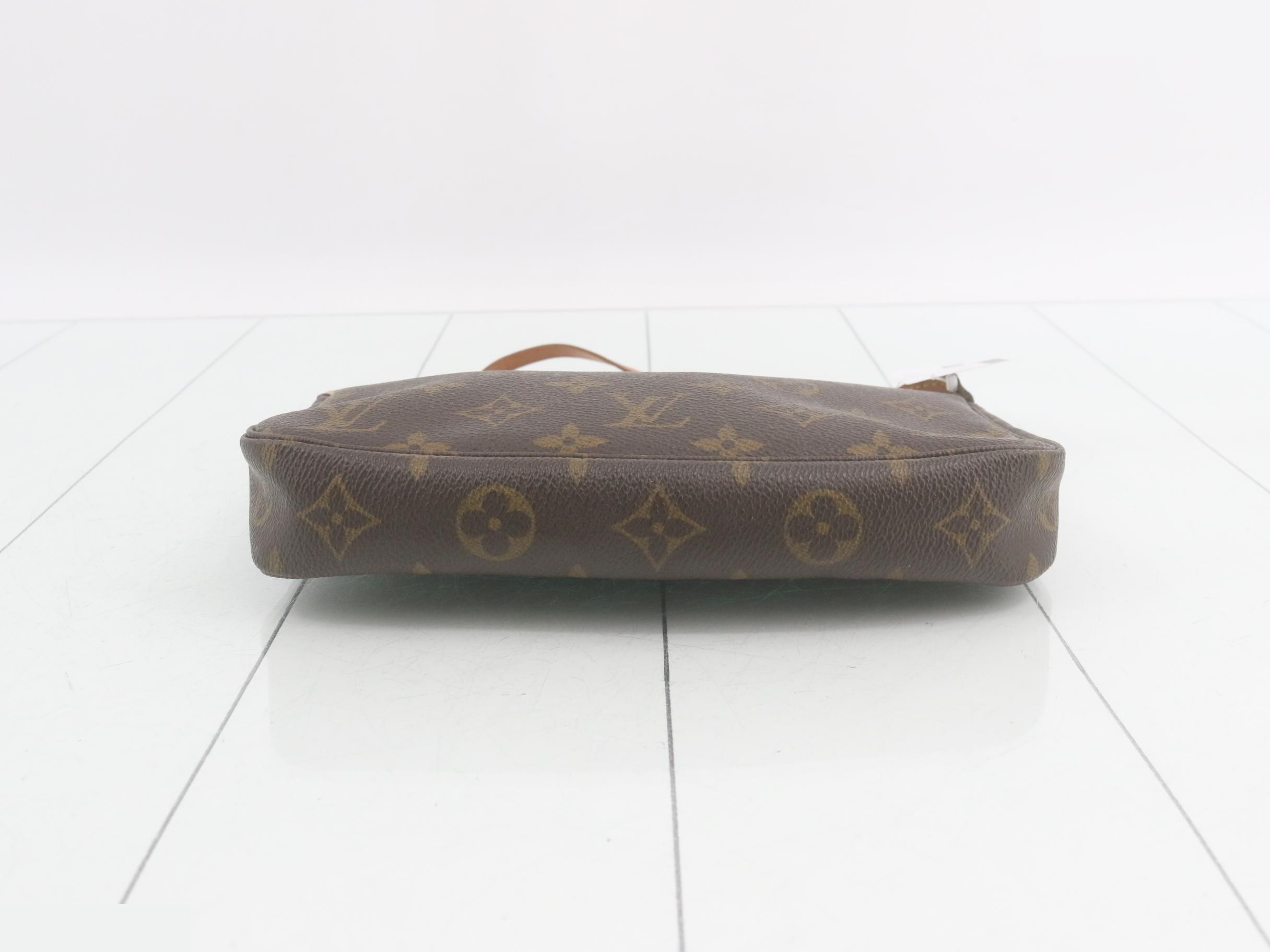 Mini Pochette Accessoires — view 3