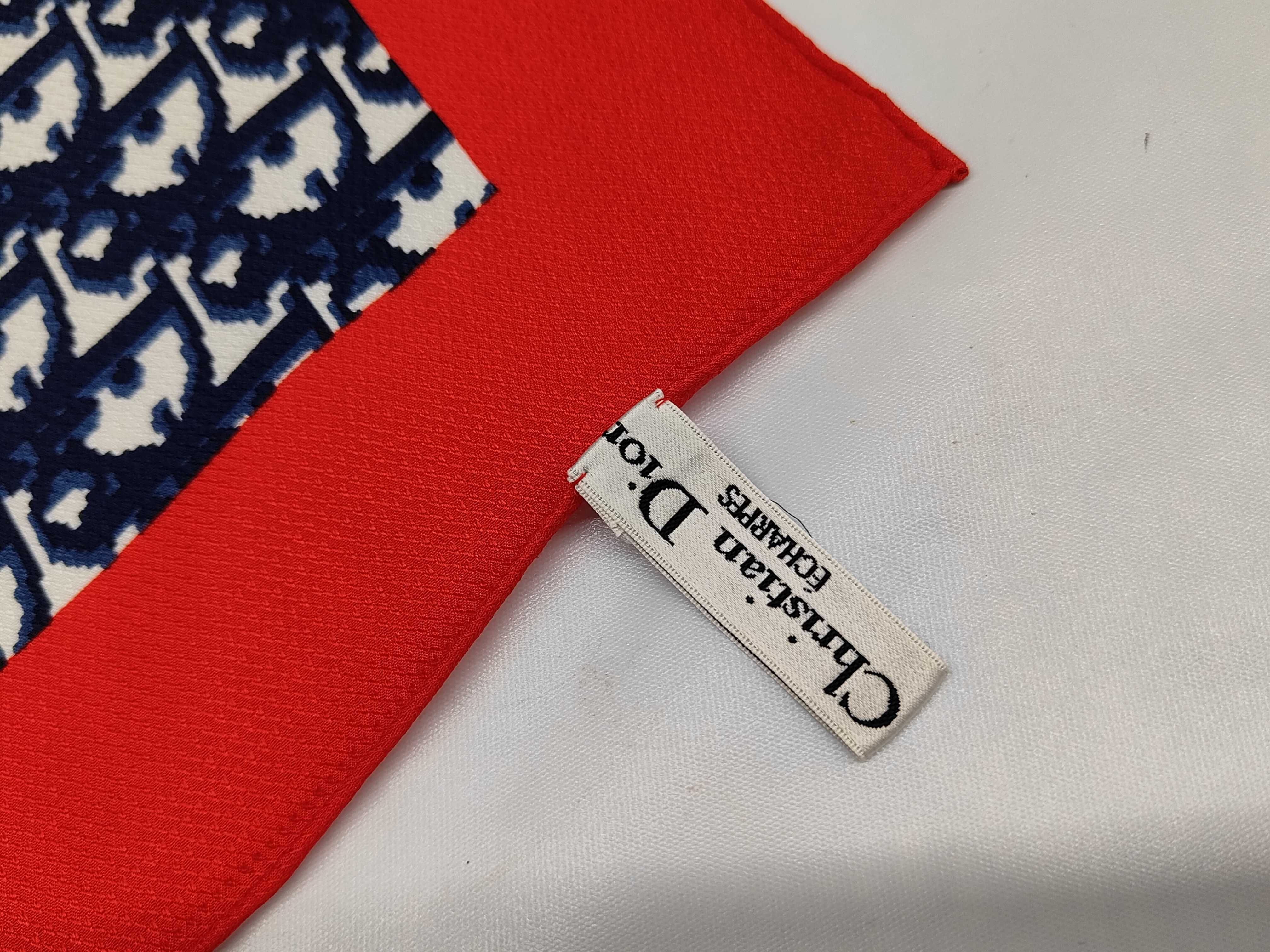 scarf, Dior other accessories, and other items. — view 4