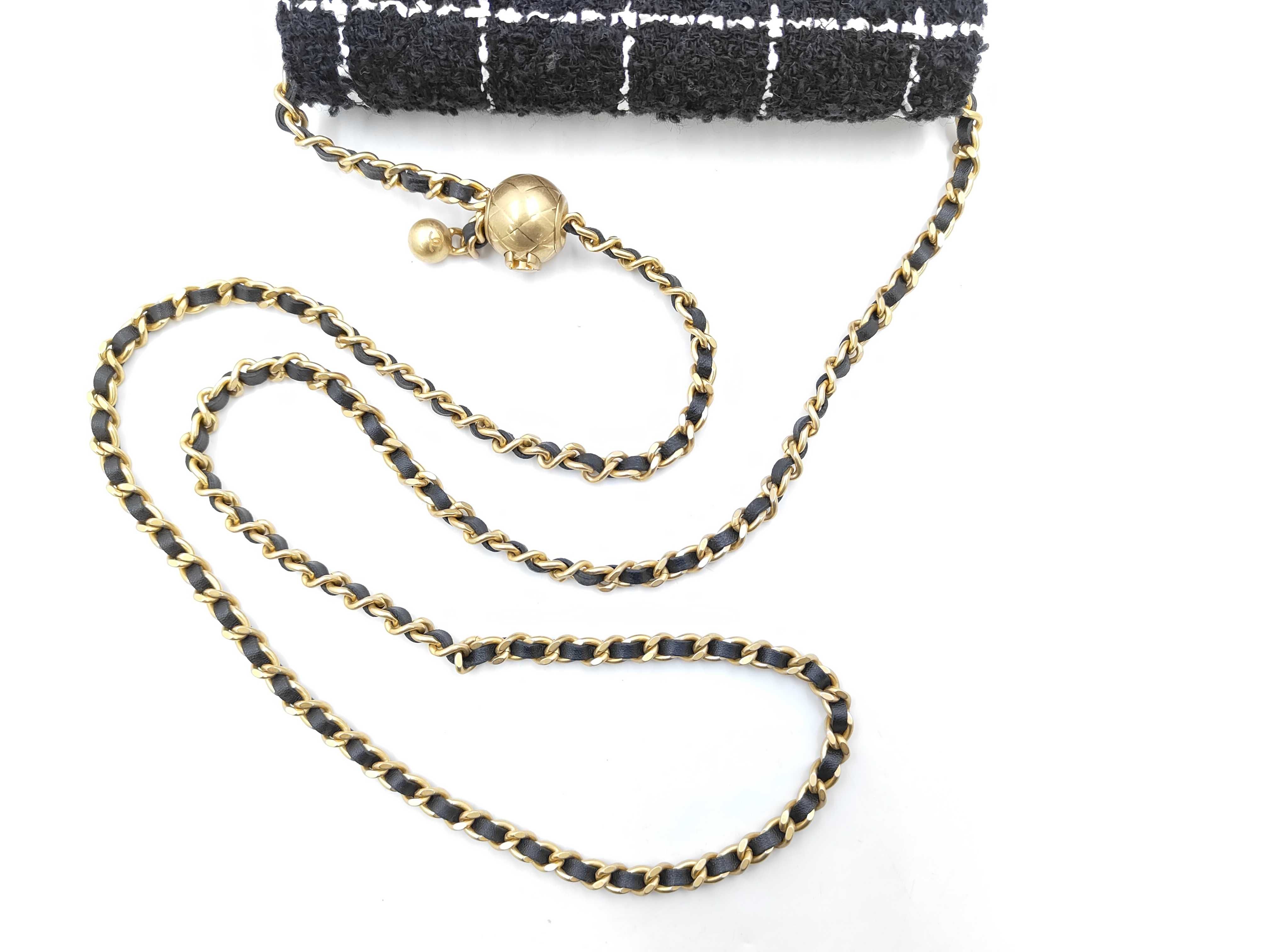 Tweed Black x White Mini Bag RFID Shoulder Bag — view 3