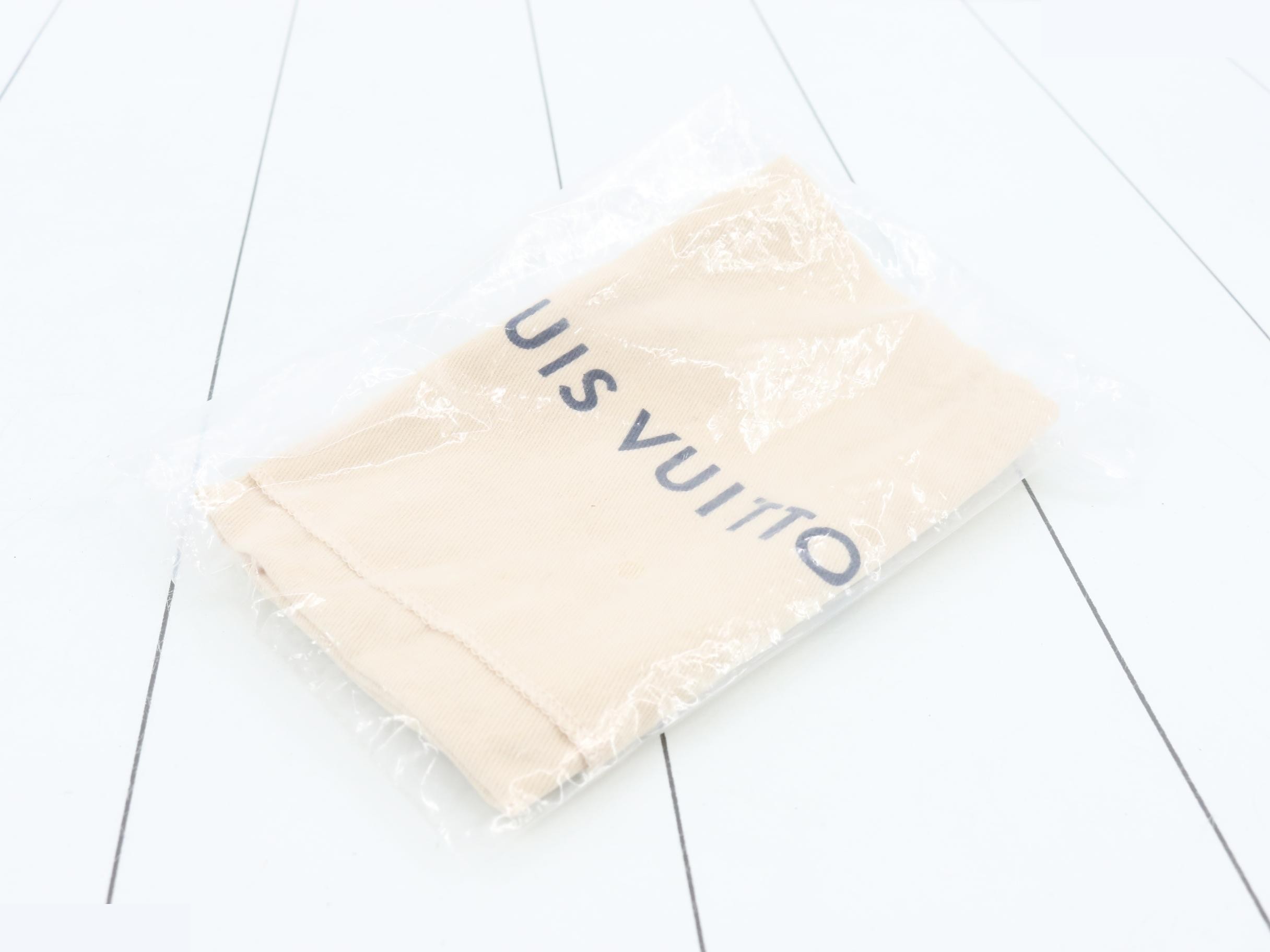 New Wave Chain Tote — view 7