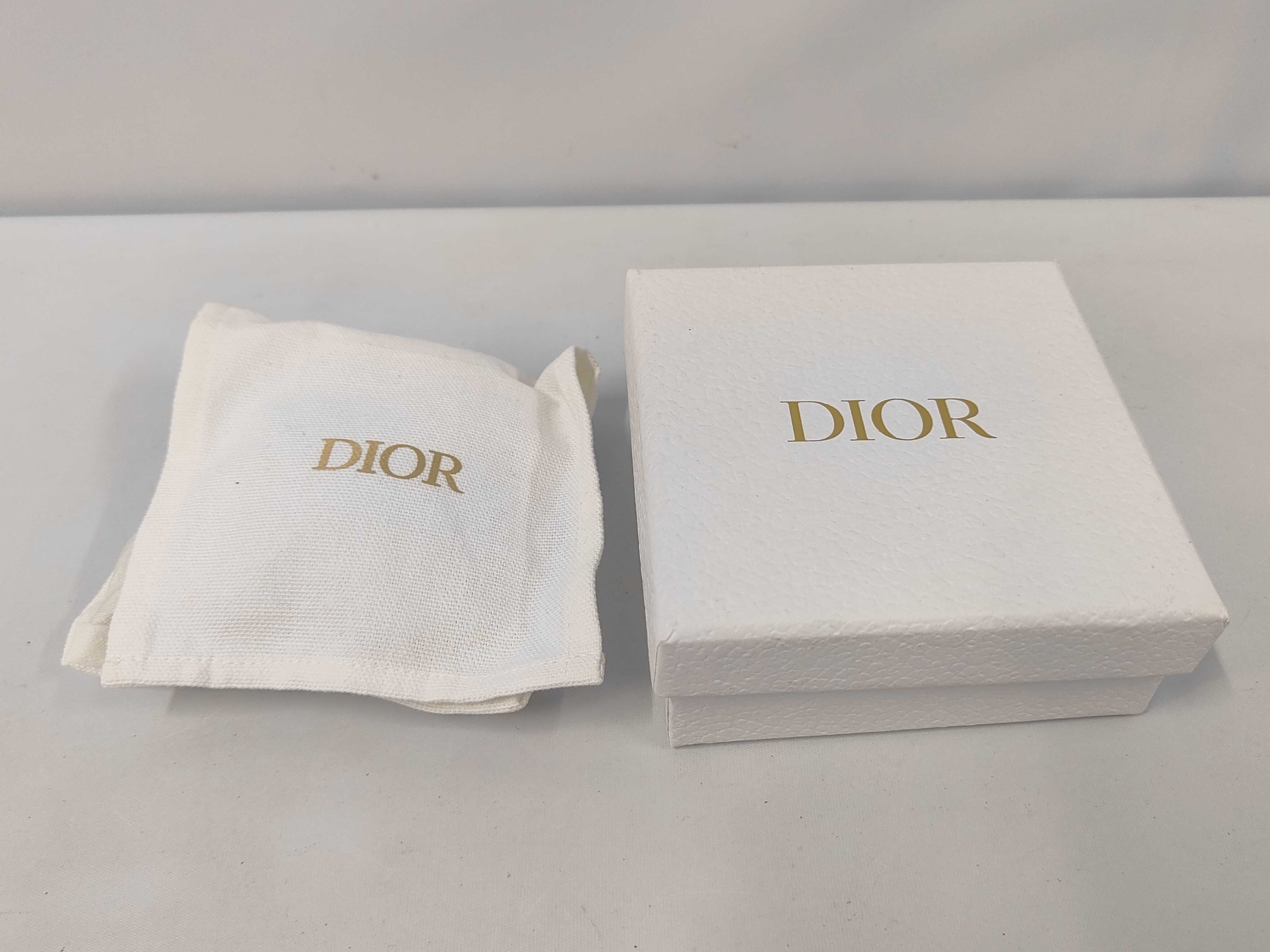 CD Logo Pearl Bracelet (Bracelet/Bangle) — view 9