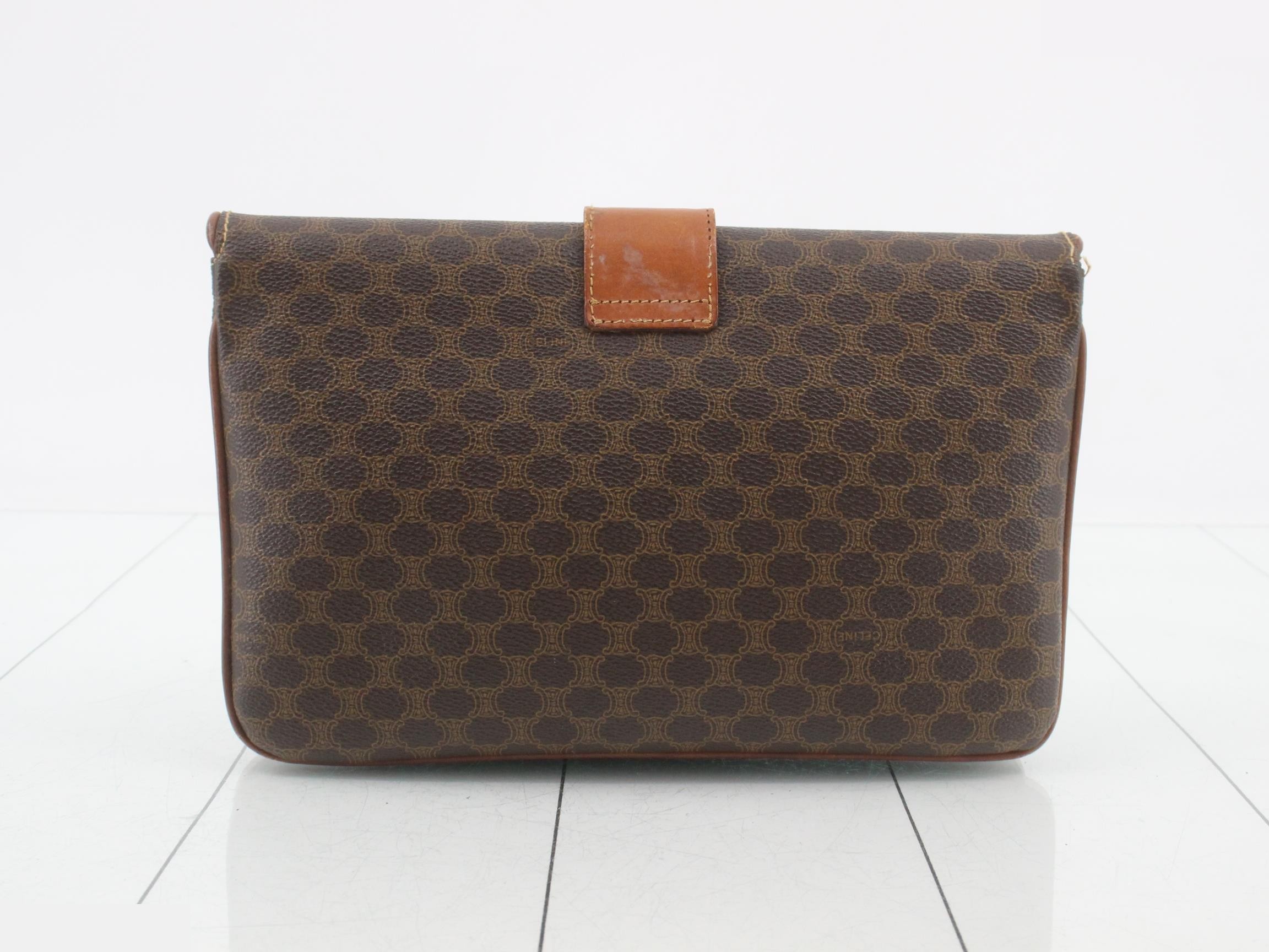 Clutch bag — view 2