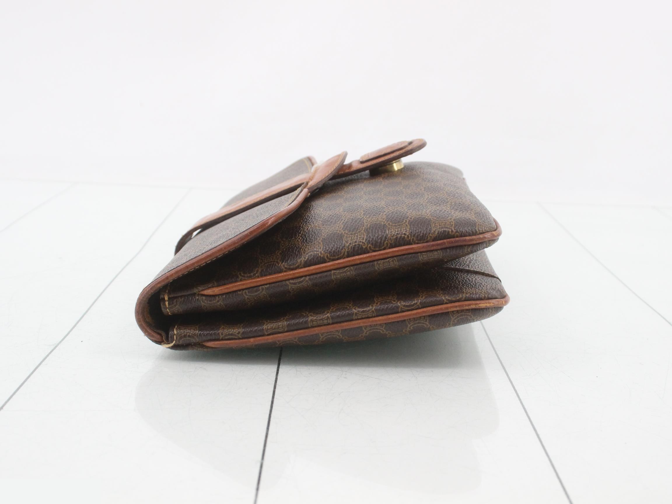Clutch bag — view 4