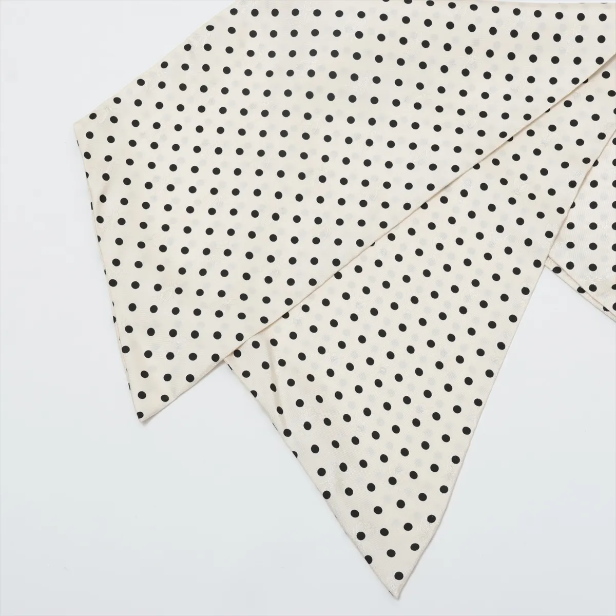 Maxi Twilly Scarf, Silk, Ivory x Black, with some wear, snags, — view 2