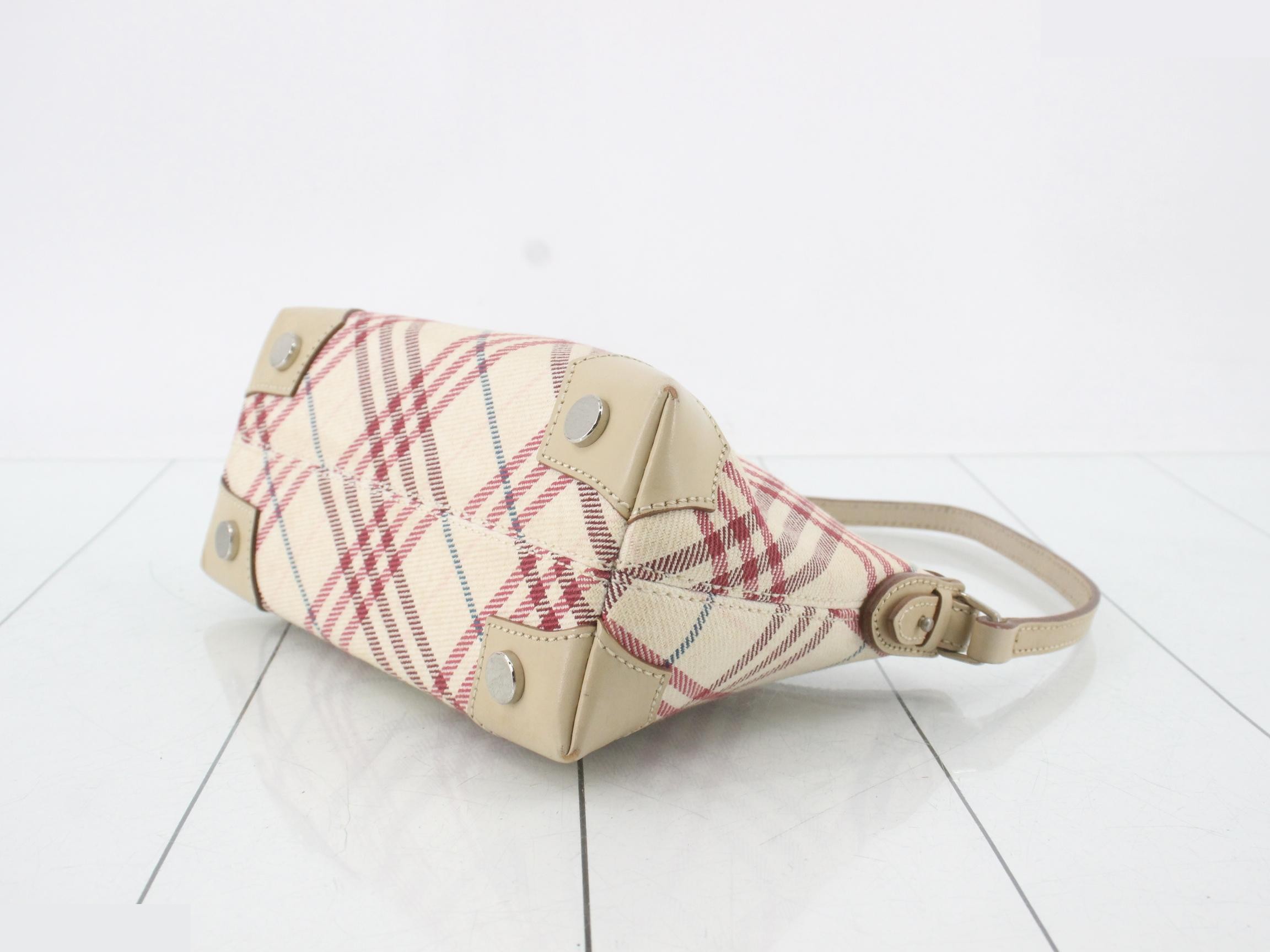 Other lines: Bags & Handbags - White, Pink — view 6